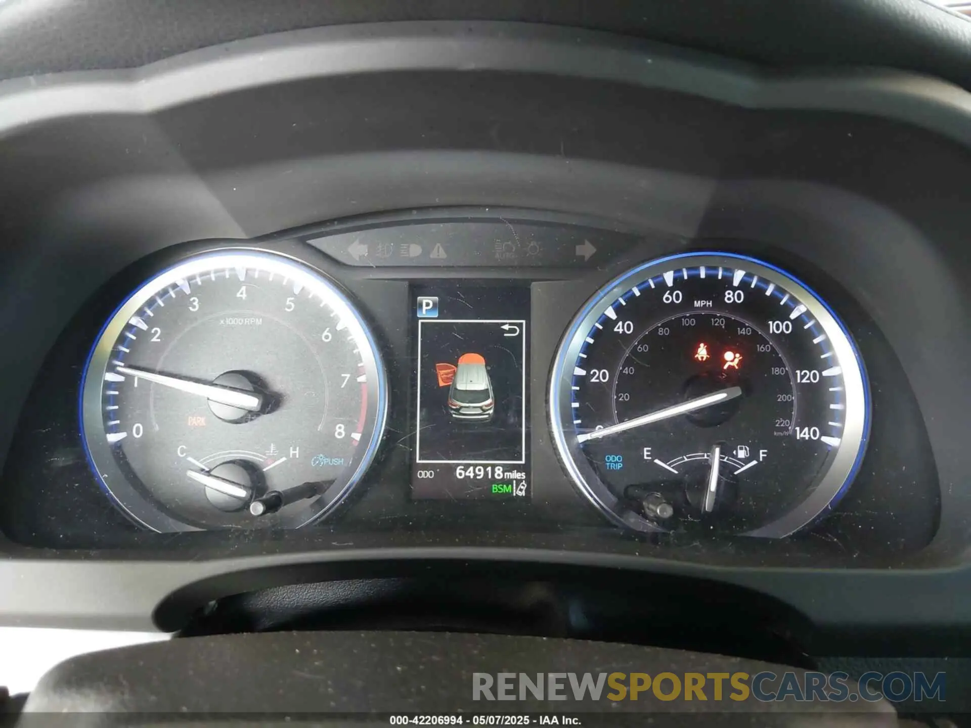 7 fotografías del automóvil dañado 5TDJZRFH2KS588298 TOYOTA HIGHLANDER 2019