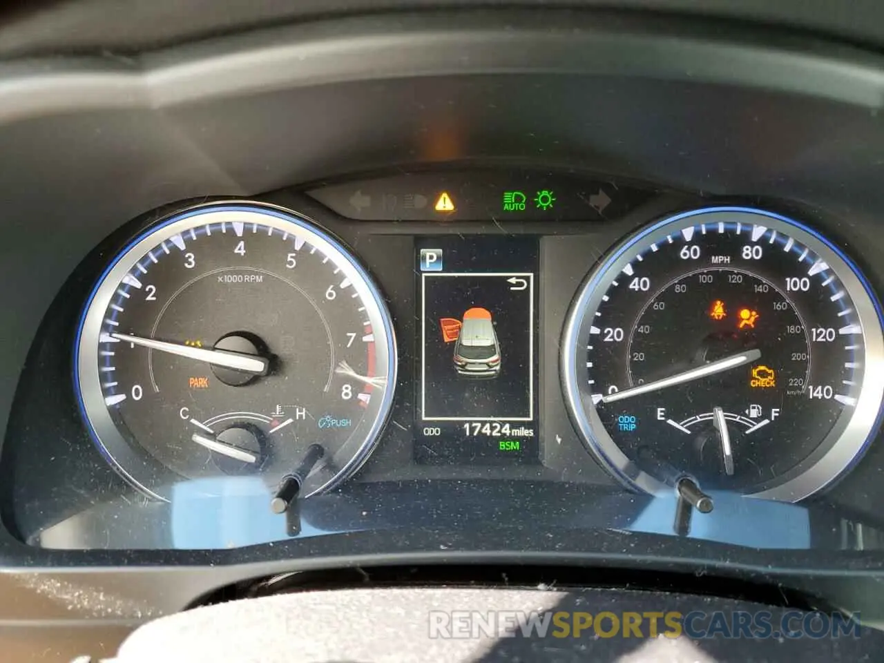 9 fotografías del automóvil dañado 5TDJZRFH2KS599334 TOYOTA HIGHLANDER 2019