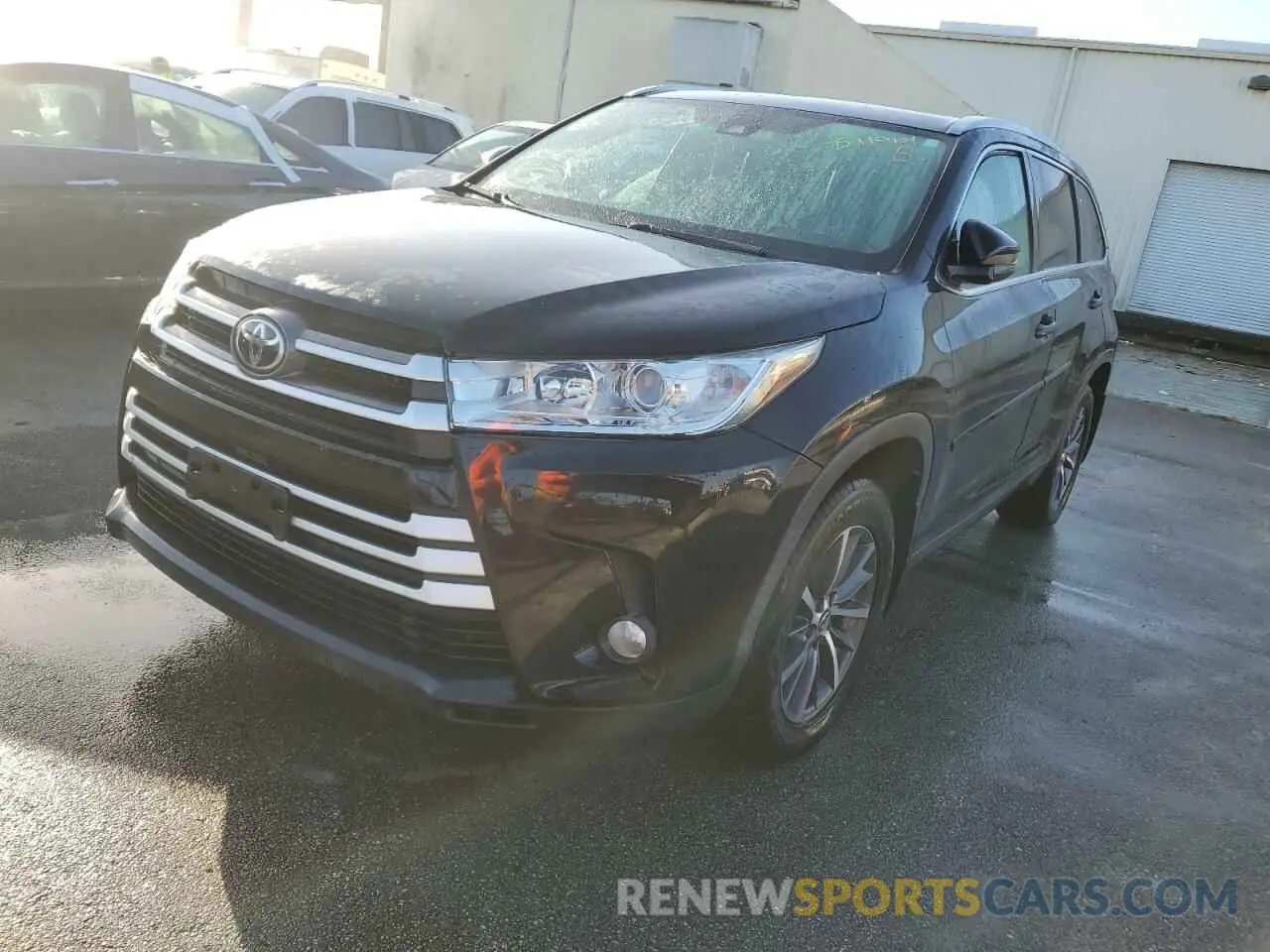 1 fotografías del automóvil dañado 5TDJZRFH2KS606962 TOYOTA HIGHLANDER 2019