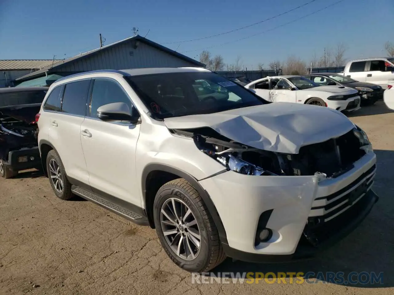 1 fotografías del automóvil dañado 5TDJZRFH2KS607772 TOYOTA HIGHLANDER 2019