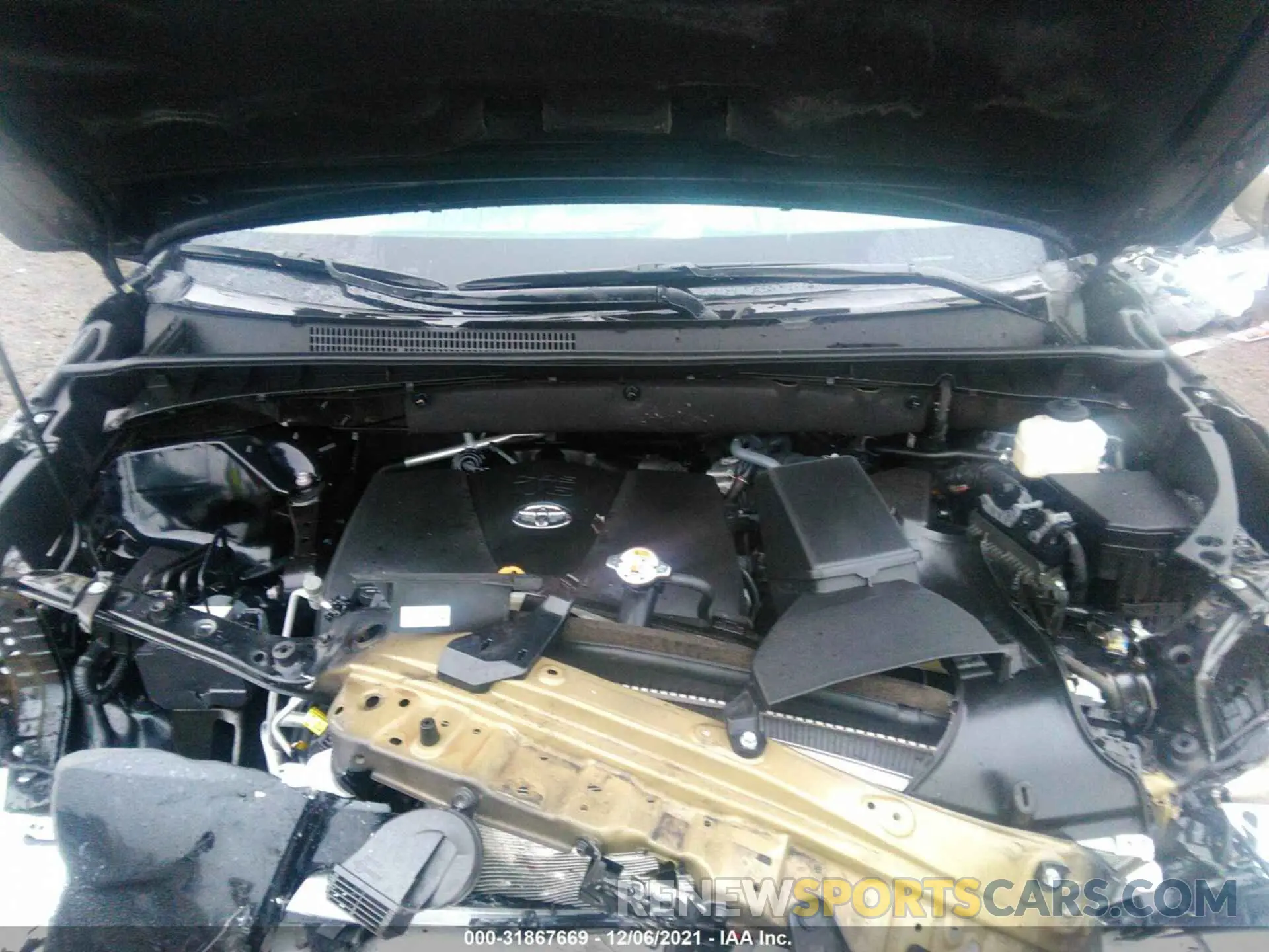 10 fotografías del automóvil dañado 5TDJZRFH2KS620215 TOYOTA HIGHLANDER 2019