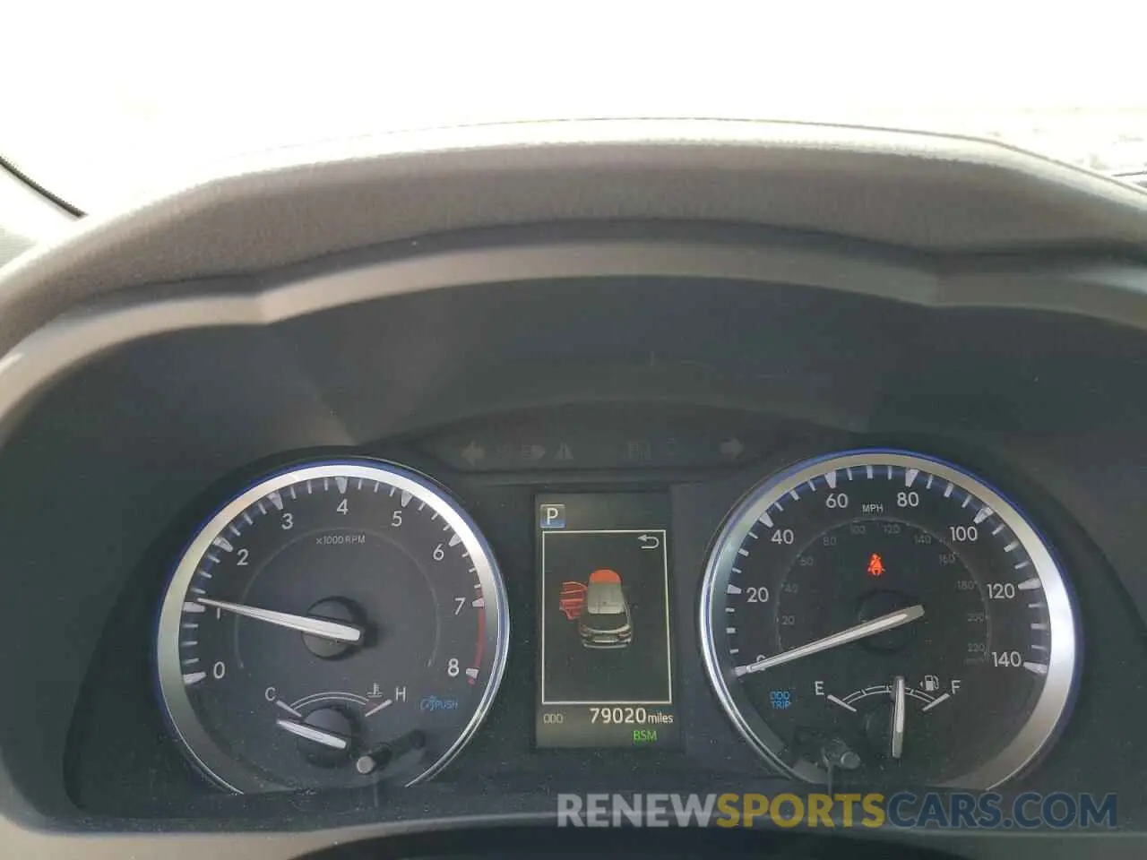 9 fotografías del automóvil dañado 5TDJZRFH2KS626015 TOYOTA HIGHLANDER 2019
