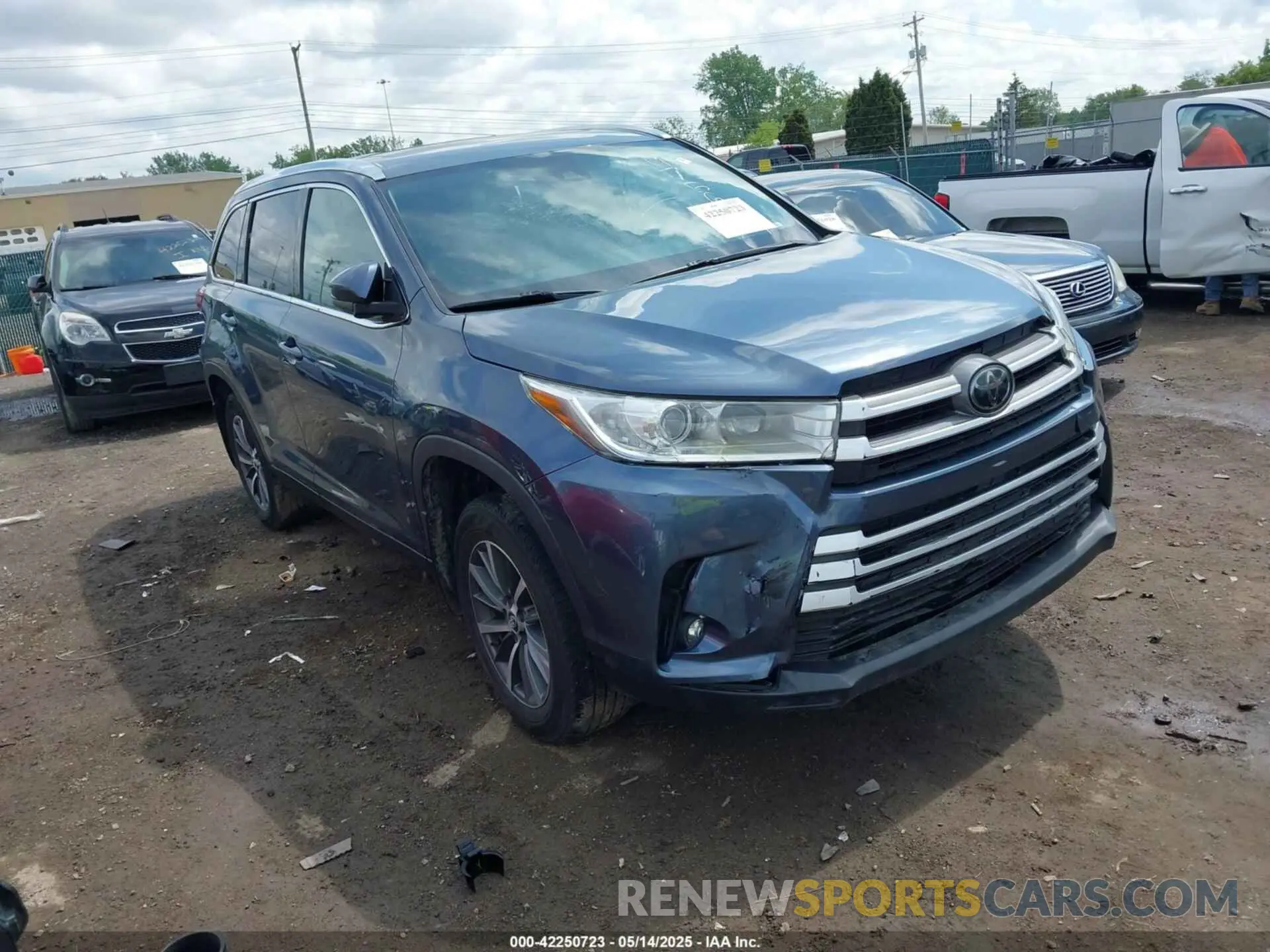 1 fotografías del automóvil dañado 5TDJZRFH2KS975689 TOYOTA HIGHLANDER 2019