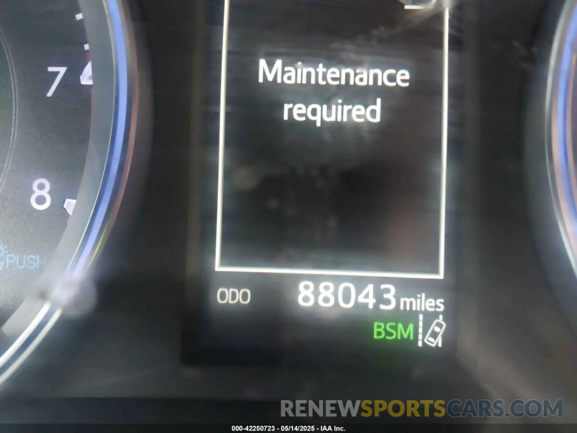 15 fotografías del automóvil dañado 5TDJZRFH2KS975689 TOYOTA HIGHLANDER 2019