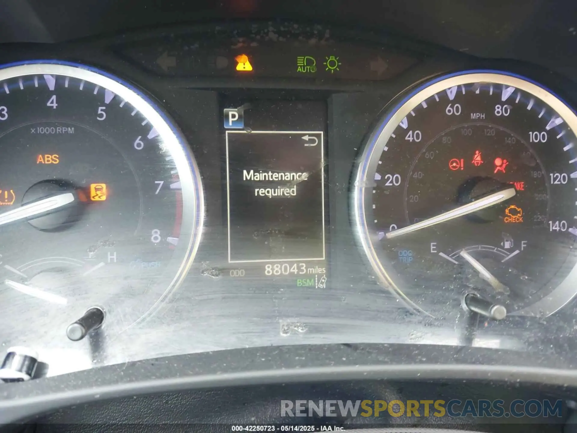 7 fotografías del automóvil dañado 5TDJZRFH2KS975689 TOYOTA HIGHLANDER 2019