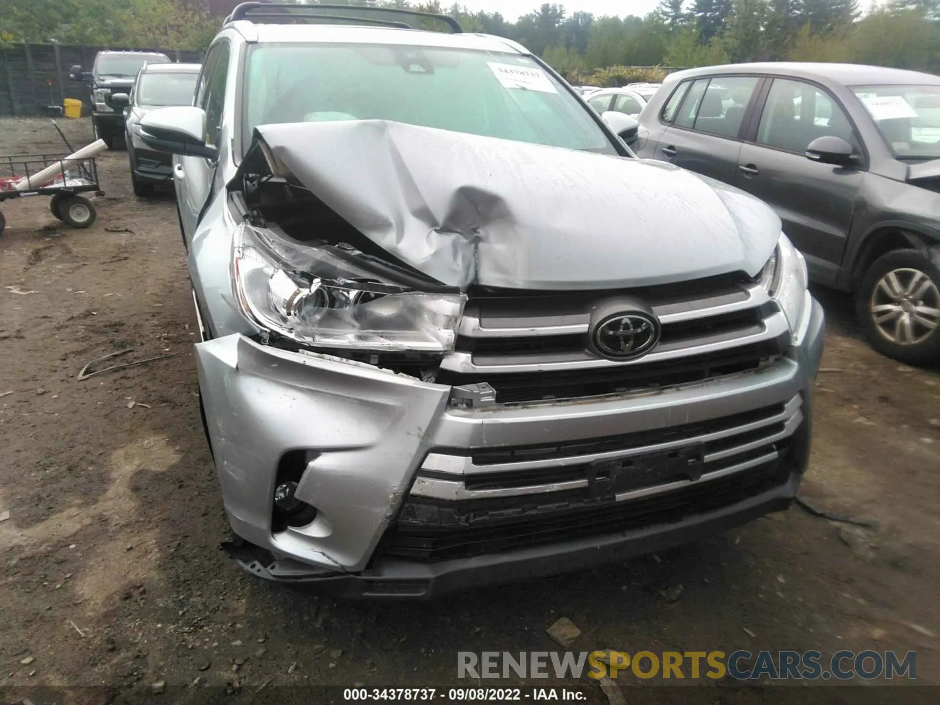 6 fotografías del automóvil dañado 5TDJZRFH3KS562731 TOYOTA HIGHLANDER 2019