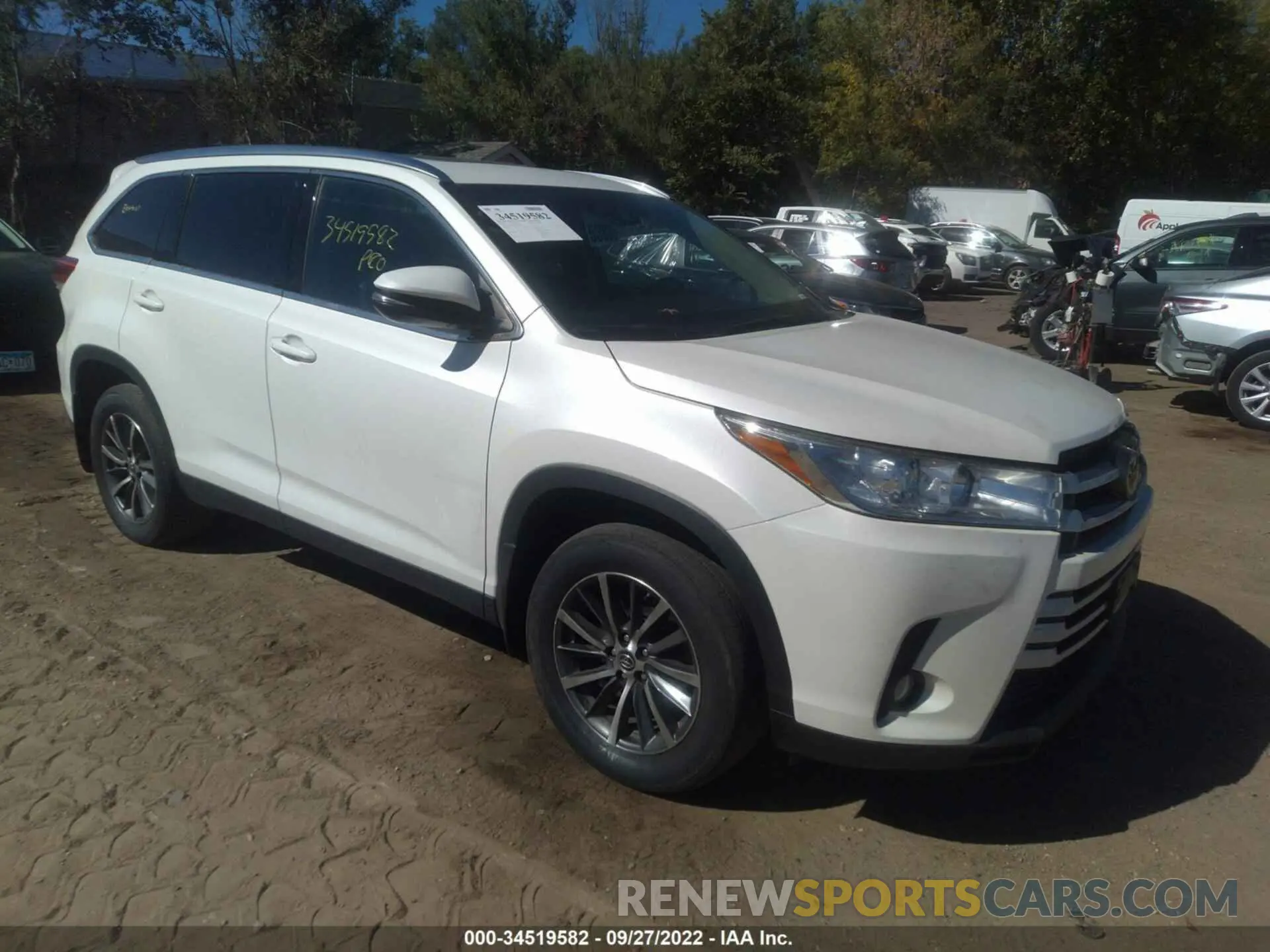 1 fotografías del automóvil dañado 5TDJZRFH3KS620076 TOYOTA HIGHLANDER 2019