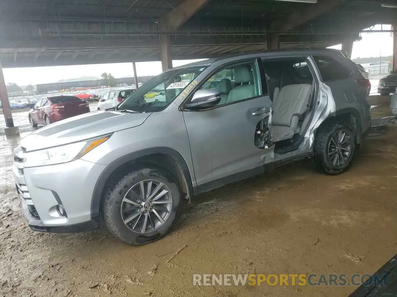 1 fotografías del automóvil dañado 5TDJZRFH3KS620420 TOYOTA HIGHLANDER 2019