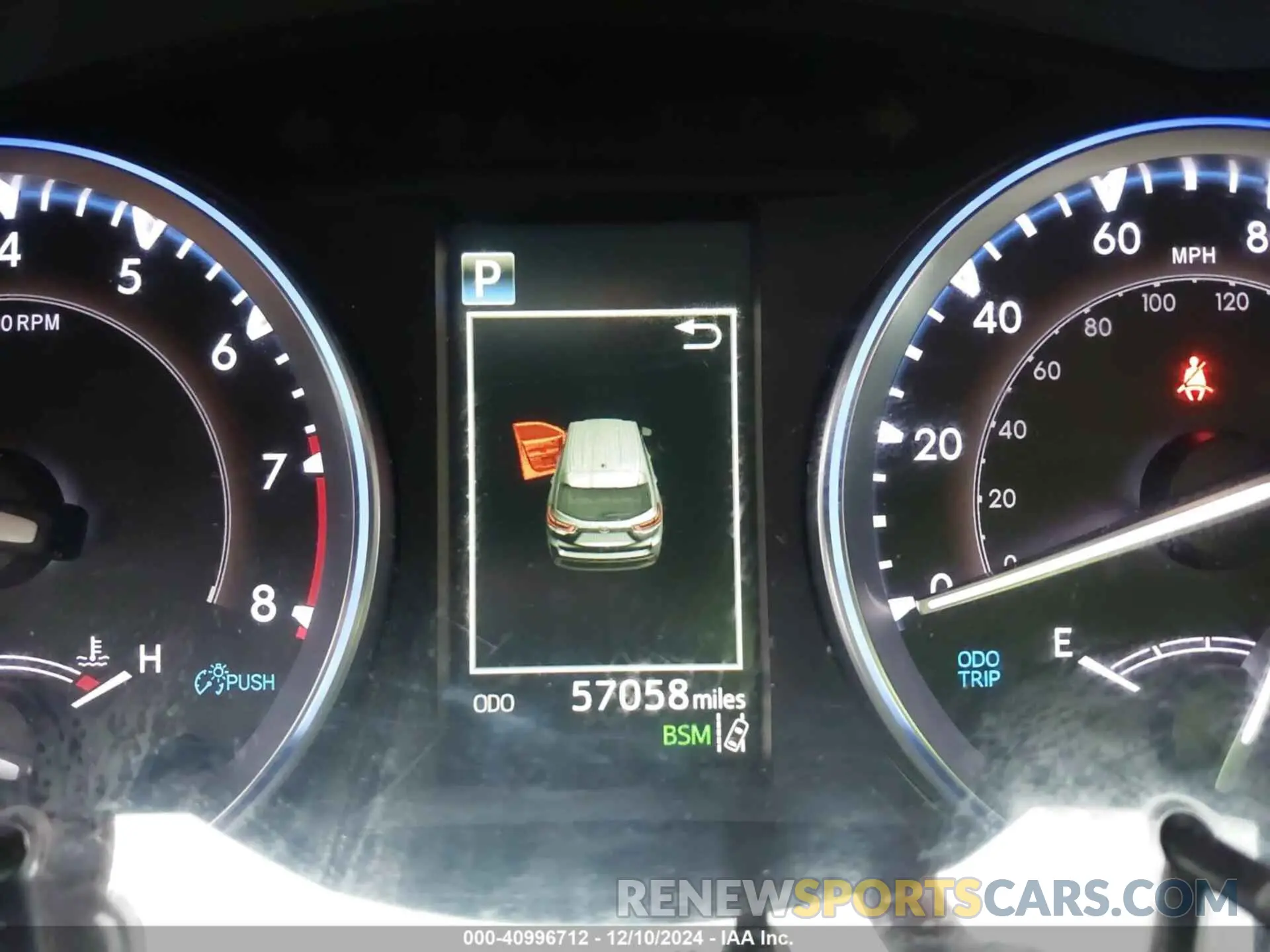 15 fotografías del automóvil dañado 5TDJZRFH3KS709839 TOYOTA HIGHLANDER 2019