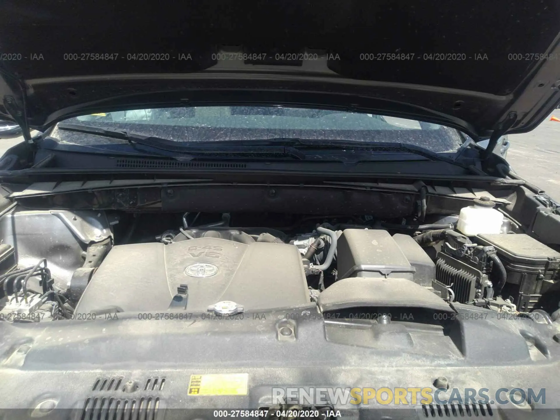 10 fotografías del automóvil dañado 5TDJZRFH3KS928865 TOYOTA HIGHLANDER 2019
