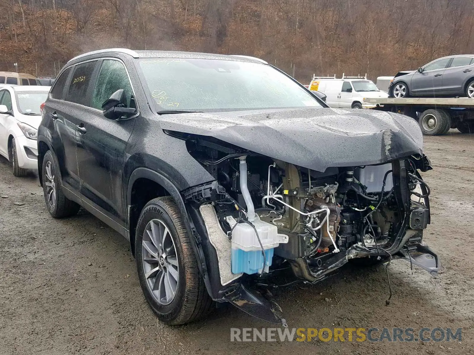 1 fotografías del automóvil dañado 5TDJZRFH4KS571969 TOYOTA HIGHLANDER 2019