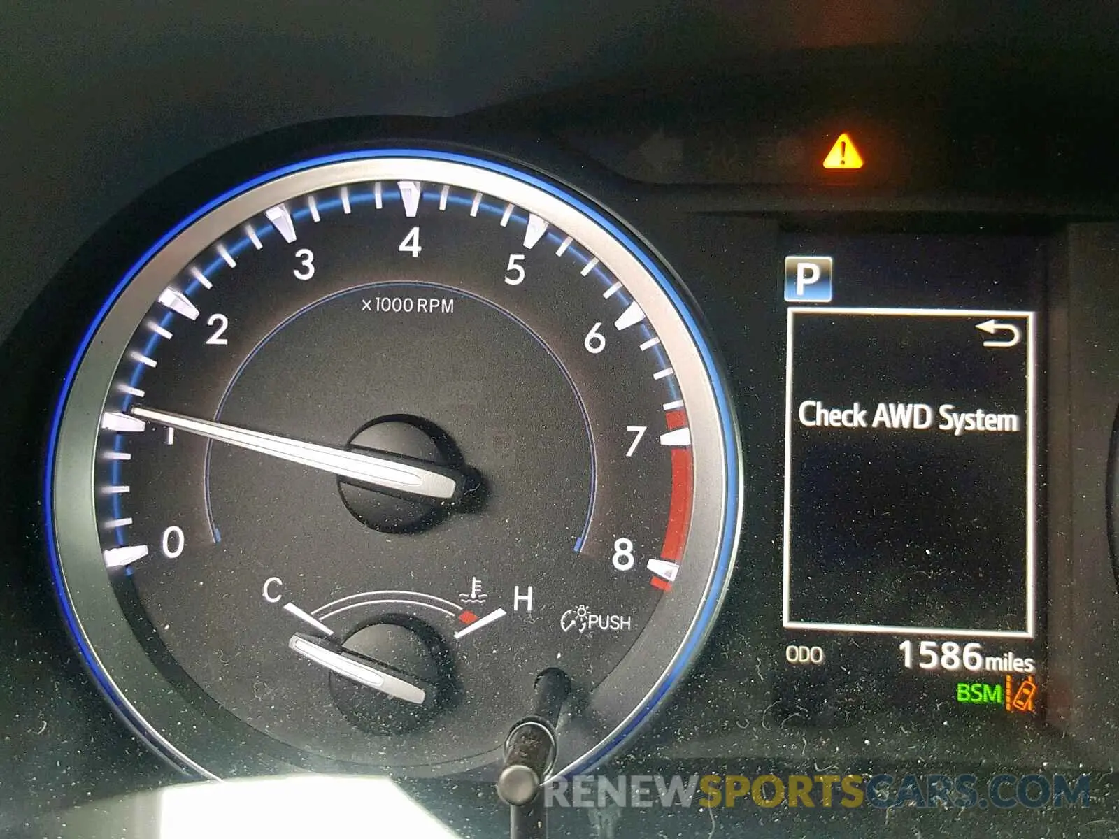 8 fotografías del automóvil dañado 5TDJZRFH4KS571969 TOYOTA HIGHLANDER 2019