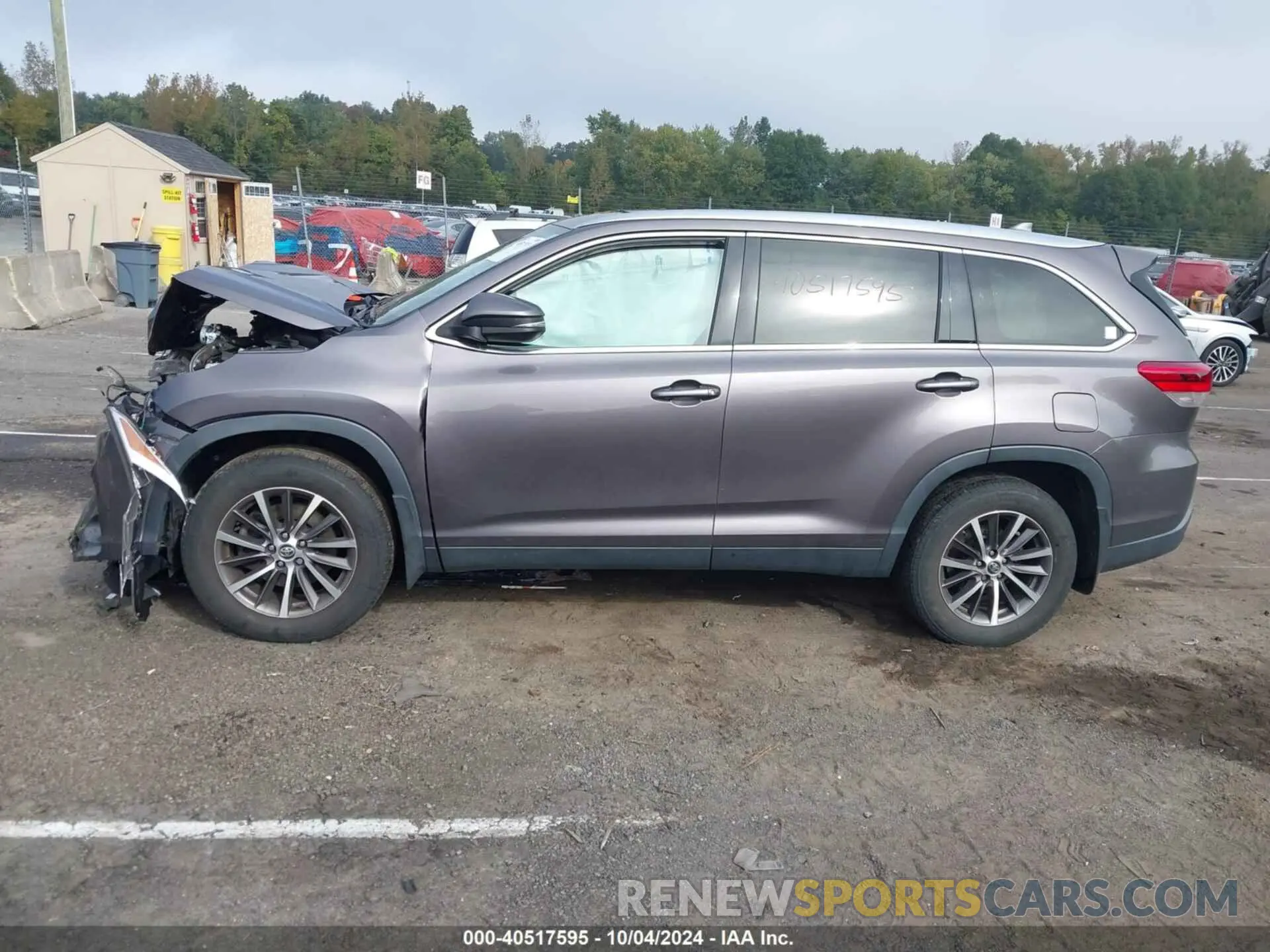14 fotografías del automóvil dañado 5TDJZRFH4KS576816 TOYOTA HIGHLANDER 2019