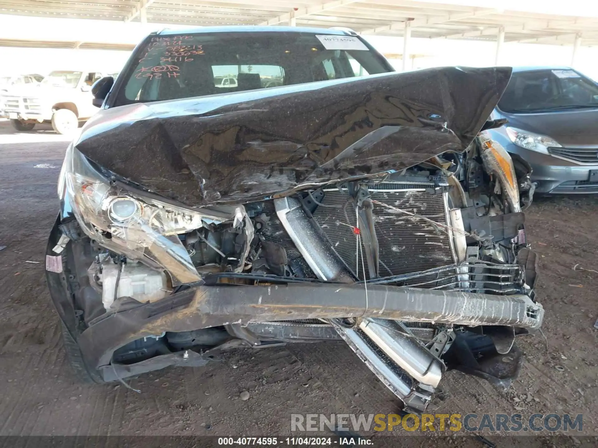 6 fotografías del automóvil dañado 5TDJZRFH4KS582213 TOYOTA HIGHLANDER 2019
