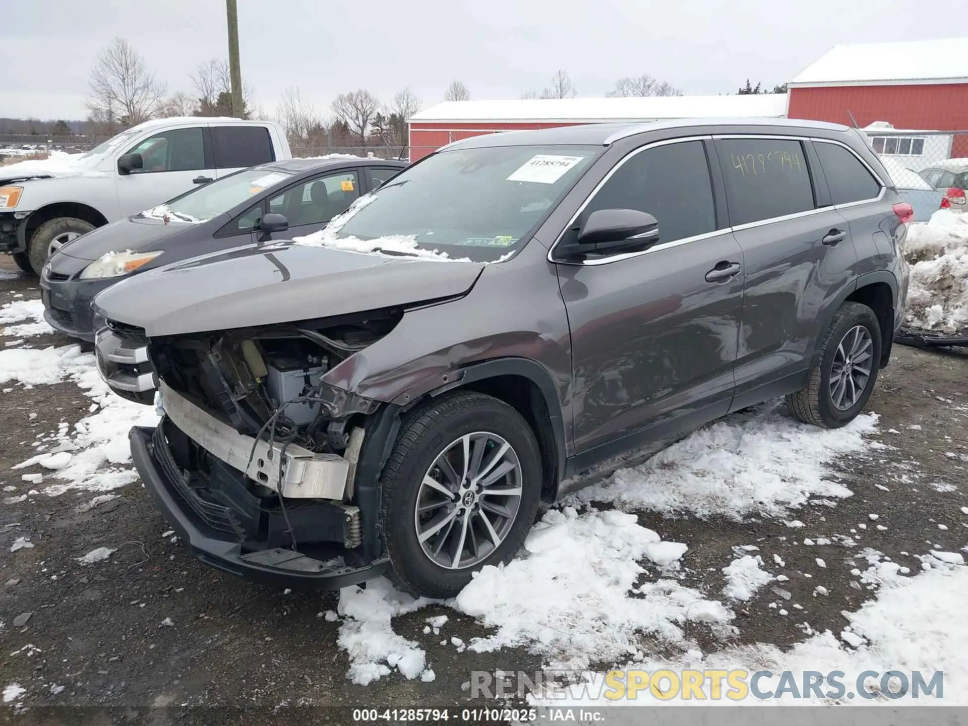 2 fotografías del automóvil dañado 5TDJZRFH4KS589338 TOYOTA HIGHLANDER 2019