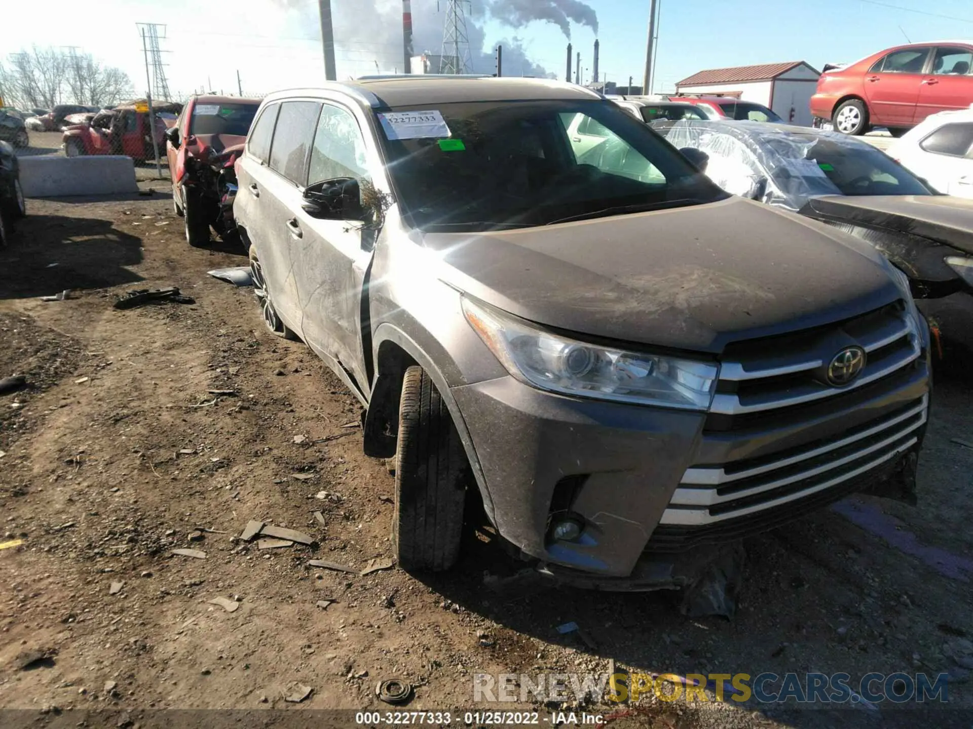 1 fotografías del automóvil dañado 5TDJZRFH4KS596015 TOYOTA HIGHLANDER 2019