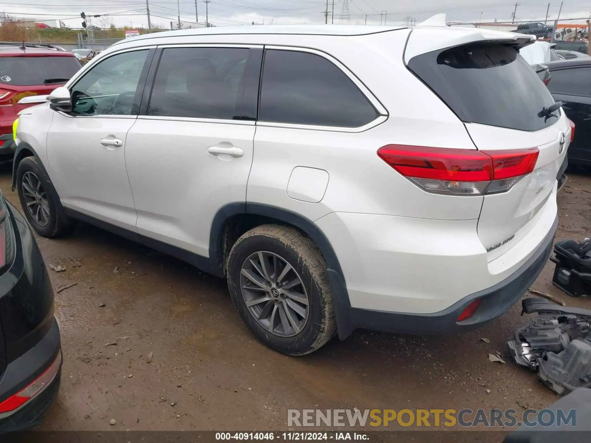 3 fotografías del automóvil dañado 5TDJZRFH4KS608082 TOYOTA HIGHLANDER 2019