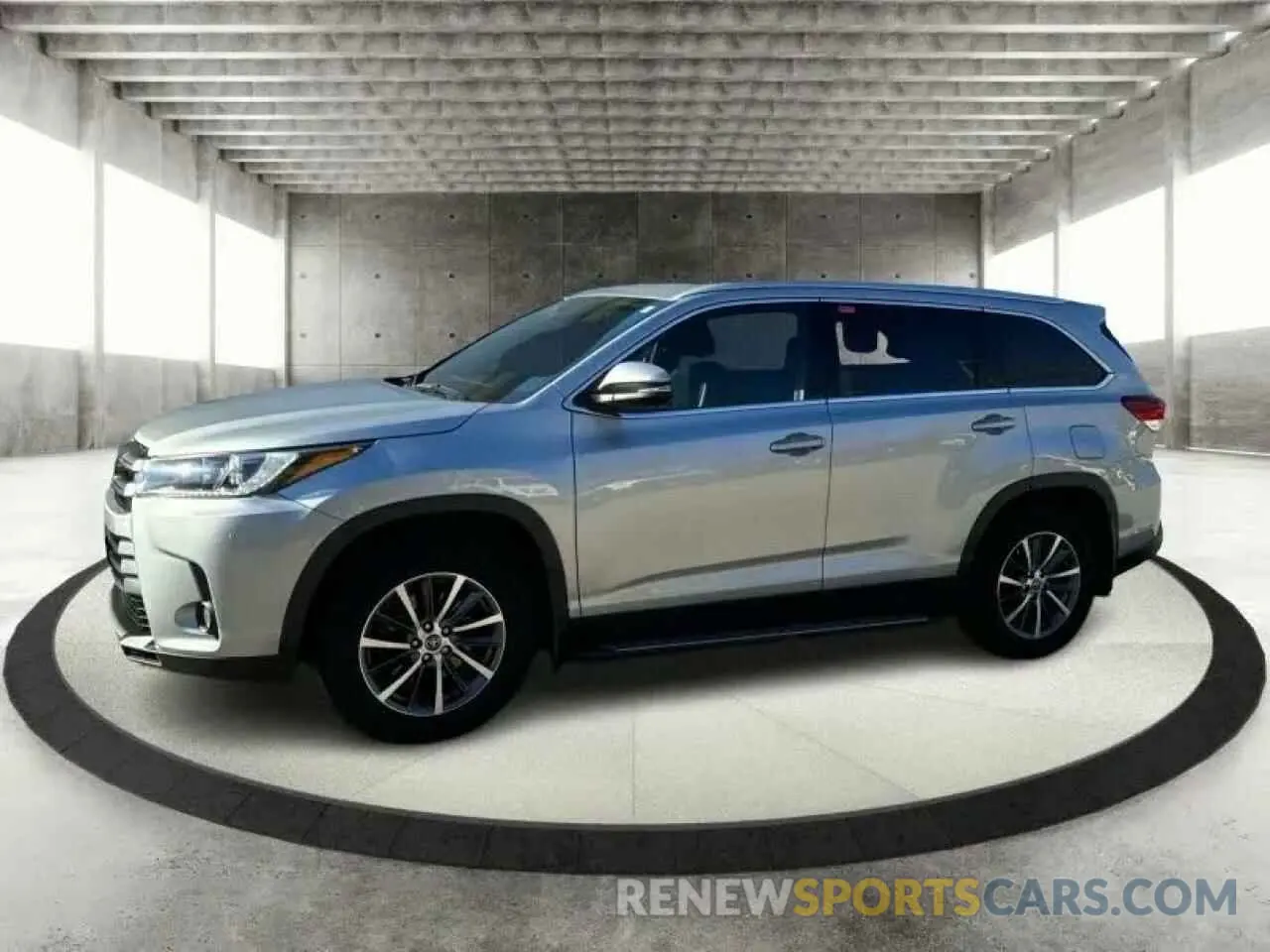 1 fotografías del automóvil dañado 5TDJZRFH4KS615176 TOYOTA HIGHLANDER 2019