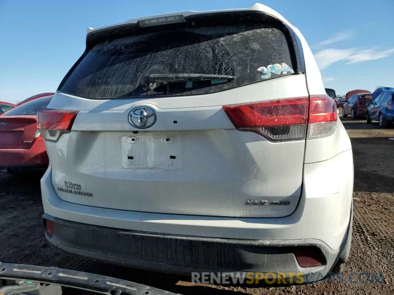 6 fotografías del automóvil dañado 5TDJZRFH4KS727959 TOYOTA HIGHLANDER 2019