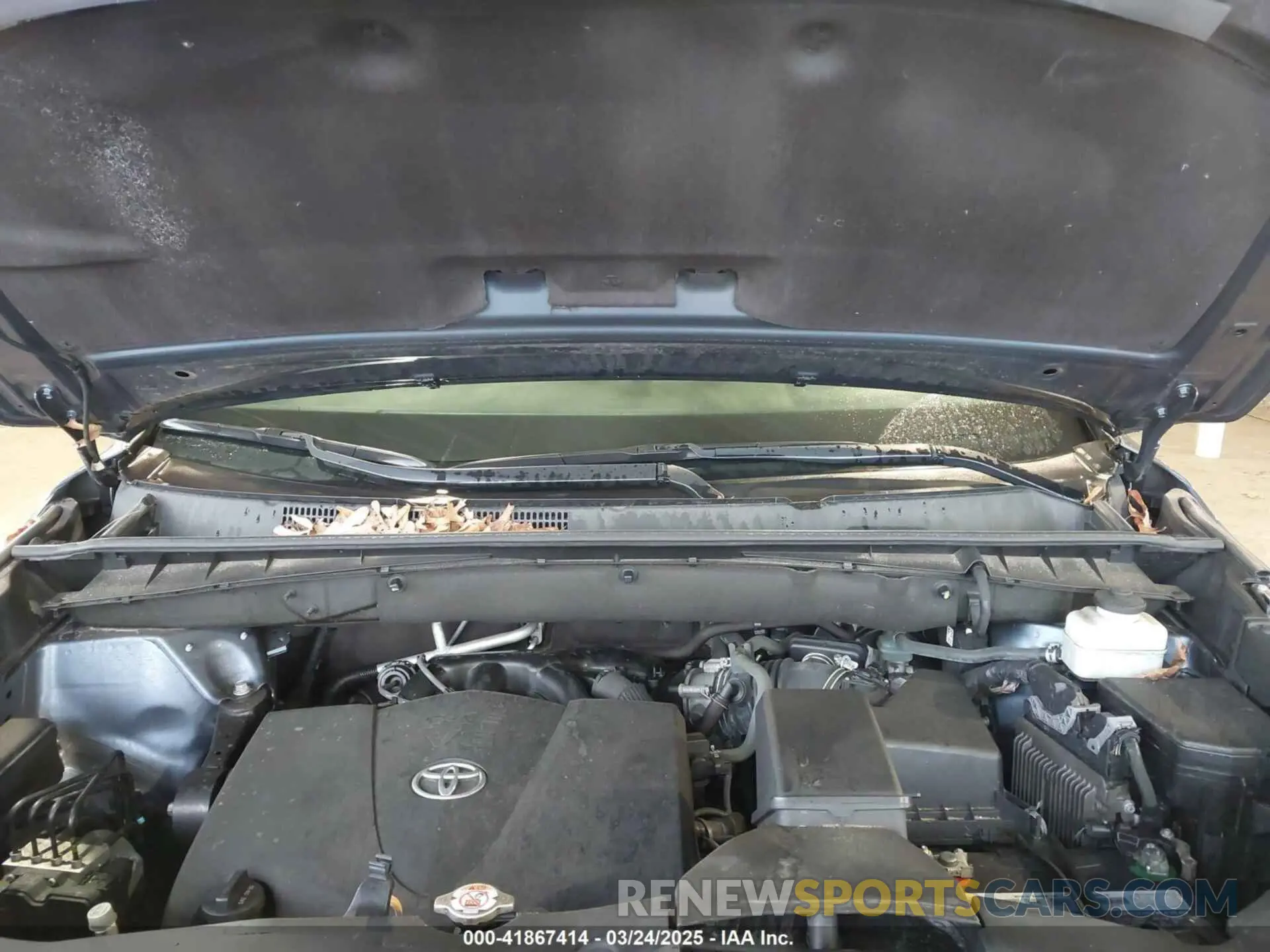 10 fotografías del automóvil dañado 5TDJZRFH4KS747306 TOYOTA HIGHLANDER 2019