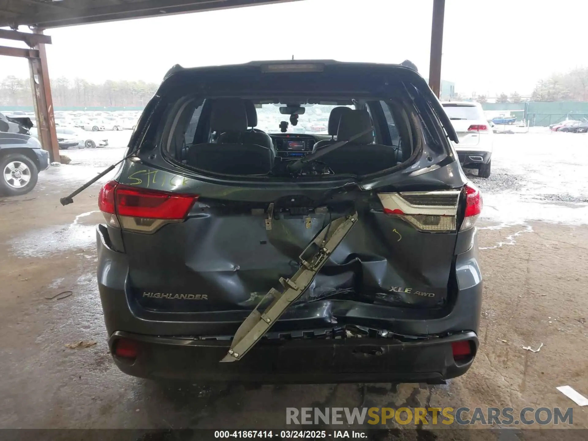 16 fotografías del automóvil dañado 5TDJZRFH4KS747306 TOYOTA HIGHLANDER 2019