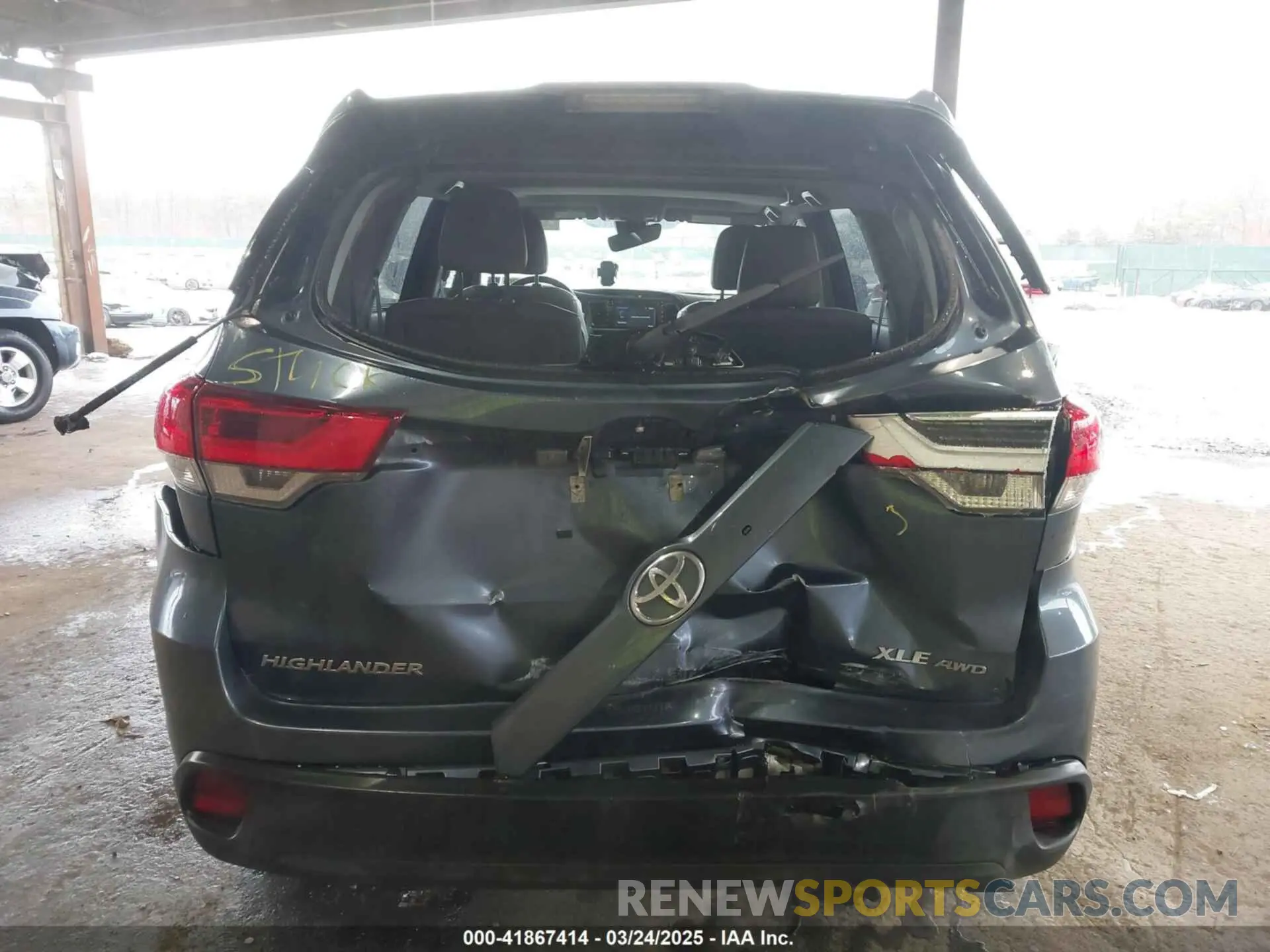 6 fotografías del automóvil dañado 5TDJZRFH4KS747306 TOYOTA HIGHLANDER 2019