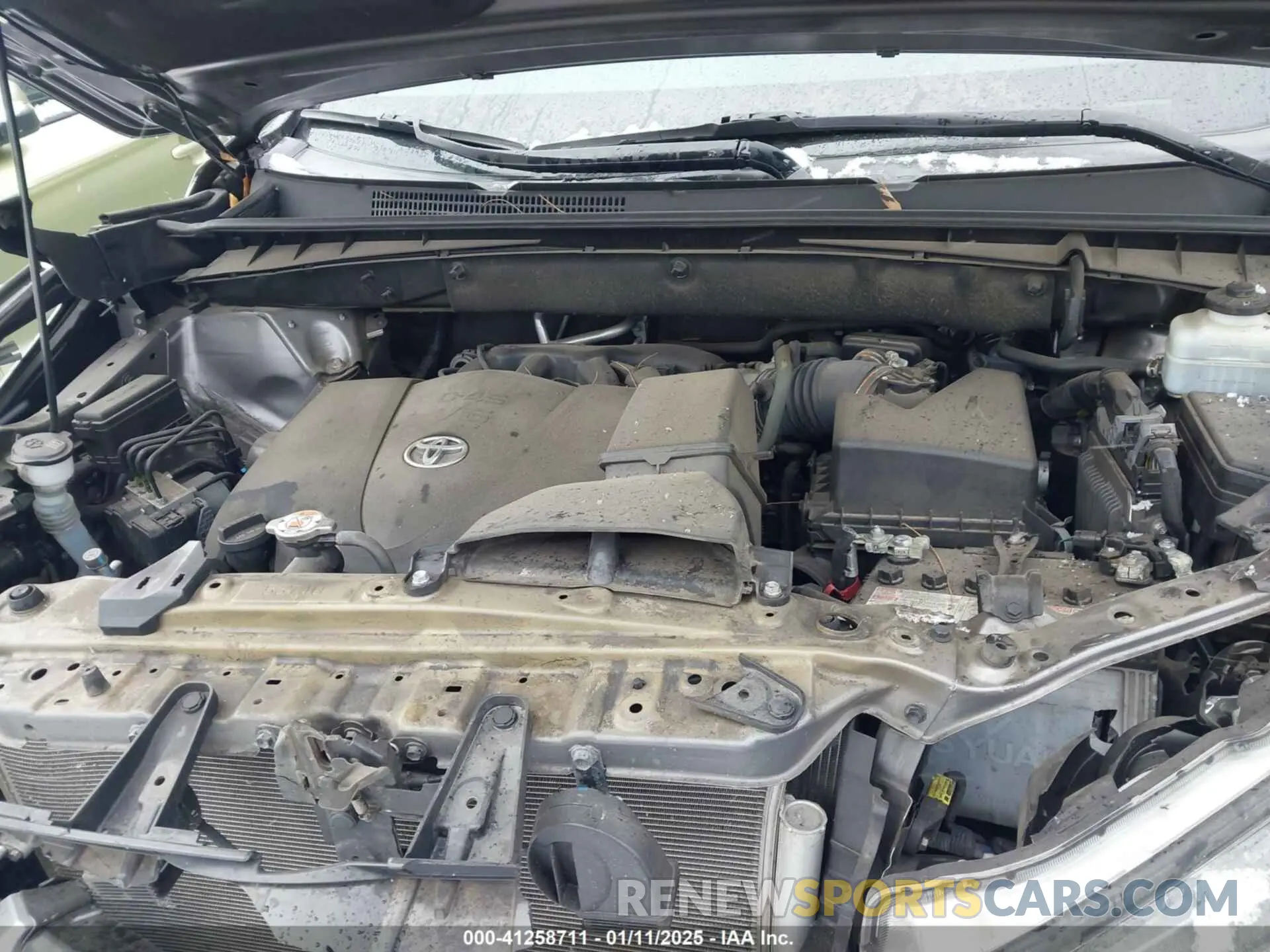 10 fotografías del automóvil dañado 5TDJZRFH4KS983325 TOYOTA HIGHLANDER 2019