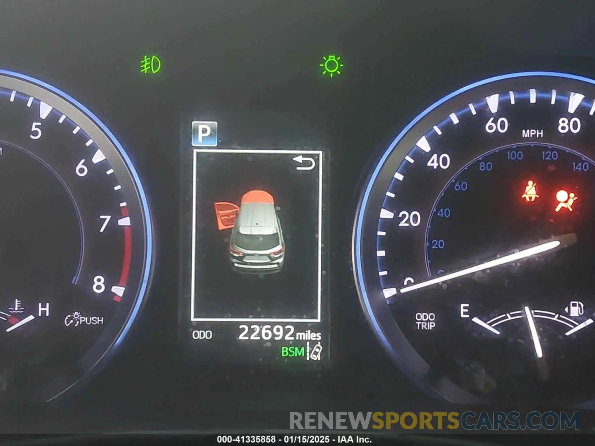 15 fotografías del automóvil dañado 5TDJZRFH5KS572144 TOYOTA HIGHLANDER 2019