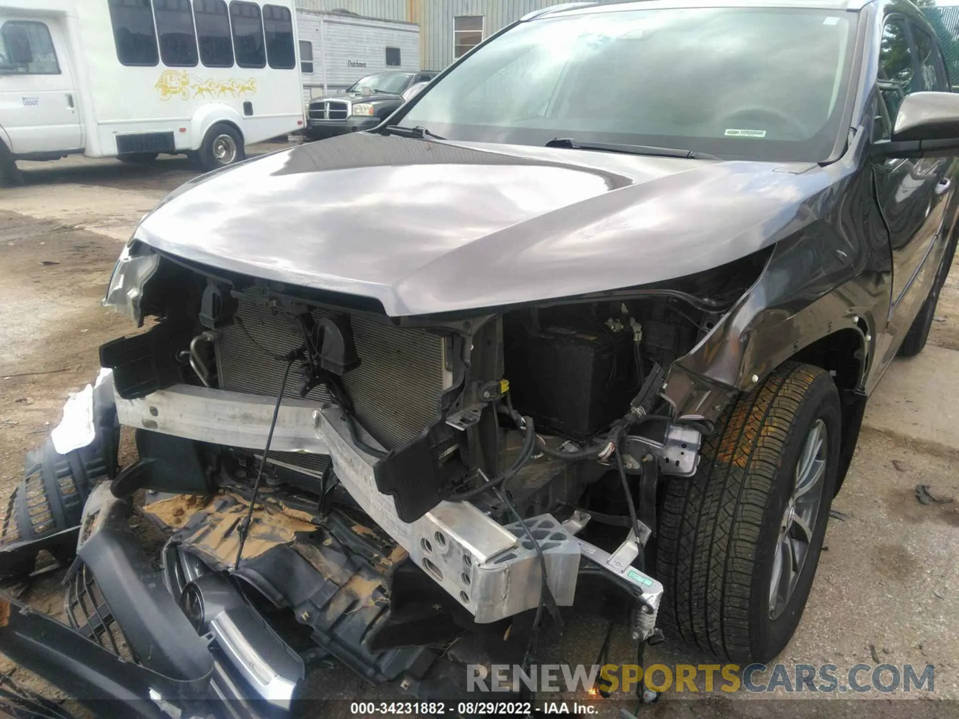 6 fotografías del automóvil dañado 5TDJZRFH5KS581393 TOYOTA HIGHLANDER 2019