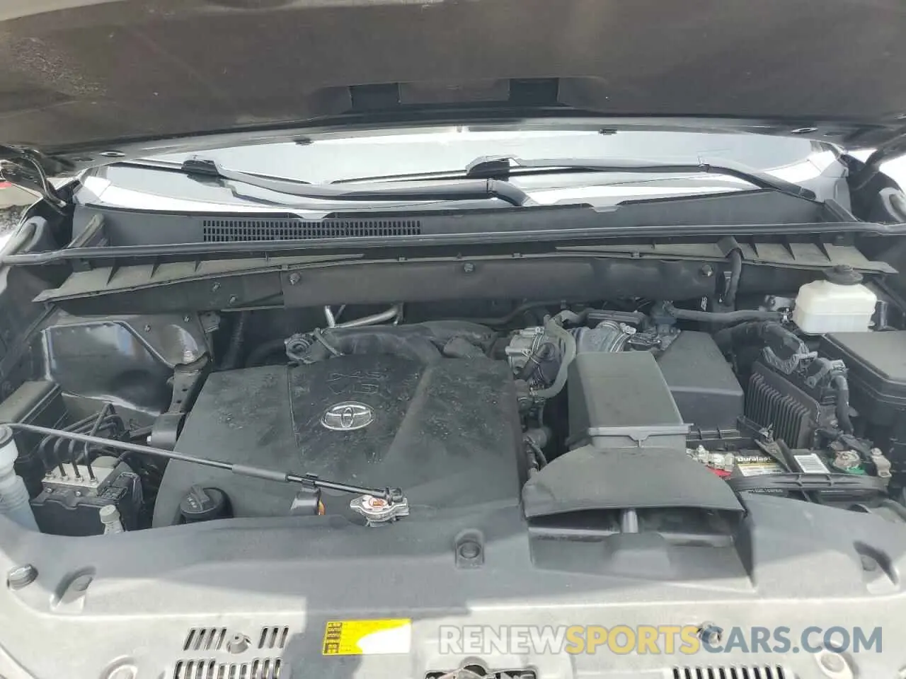 12 fotografías del automóvil dañado 5TDJZRFH5KS597500 TOYOTA HIGHLANDER 2019