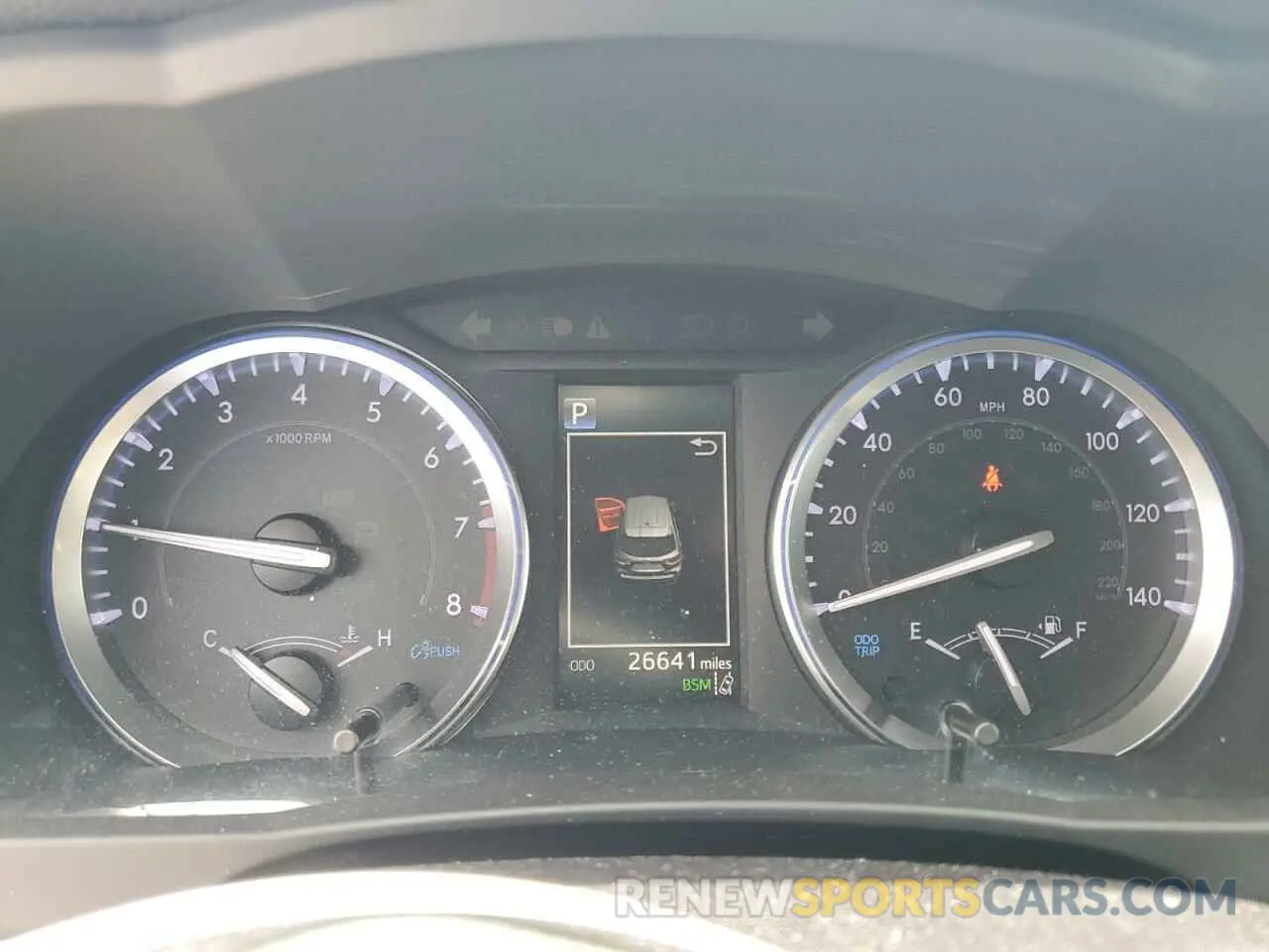 9 fotografías del automóvil dañado 5TDJZRFH5KS597500 TOYOTA HIGHLANDER 2019