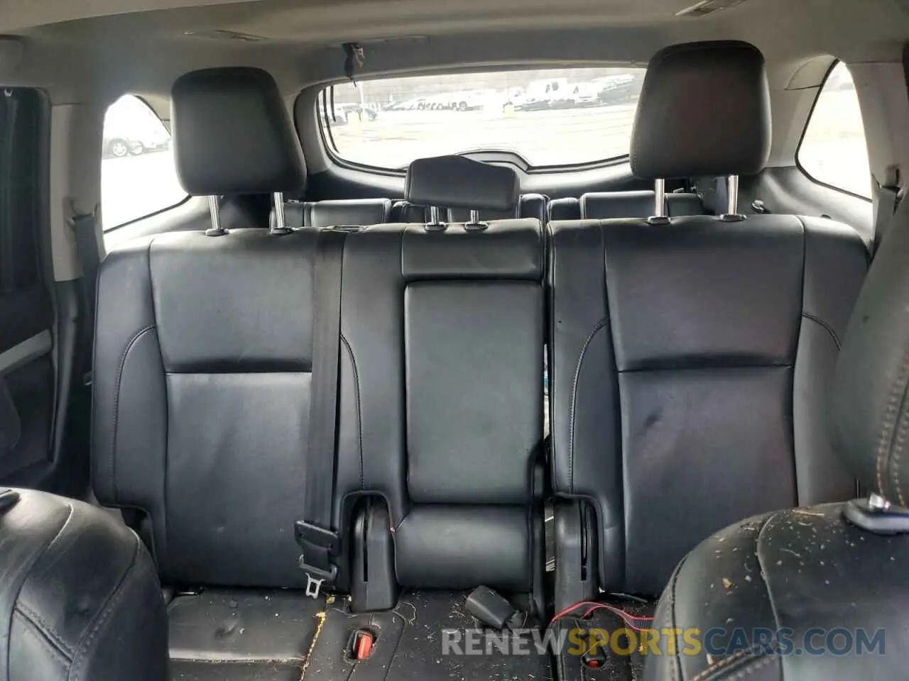 10 fotografías del automóvil dañado 5TDJZRFH5KS604039 TOYOTA HIGHLANDER 2019