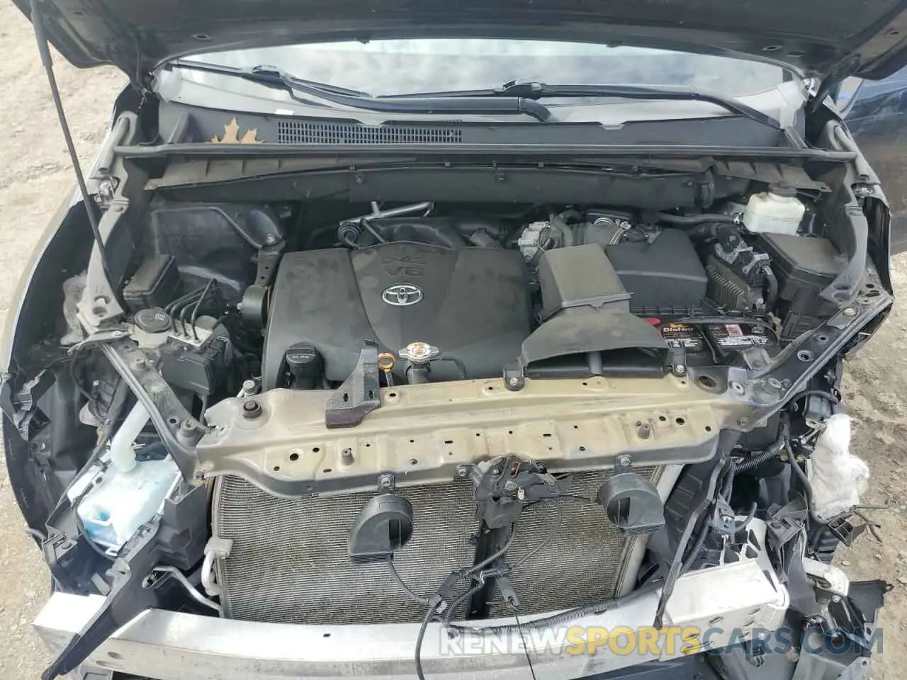 12 fotografías del automóvil dañado 5TDJZRFH5KS604039 TOYOTA HIGHLANDER 2019