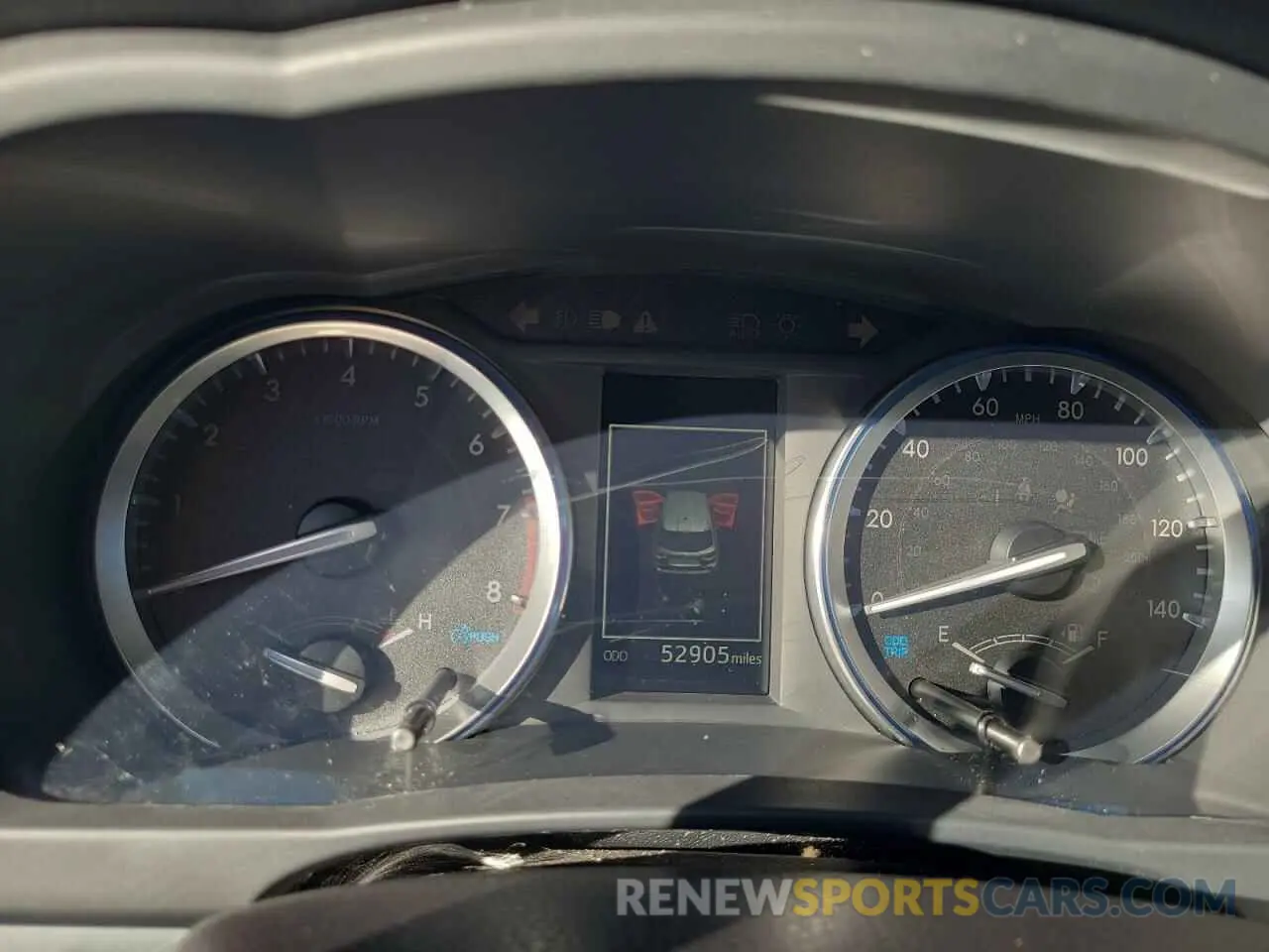 9 fotografías del automóvil dañado 5TDJZRFH5KS606535 TOYOTA HIGHLANDER 2019
