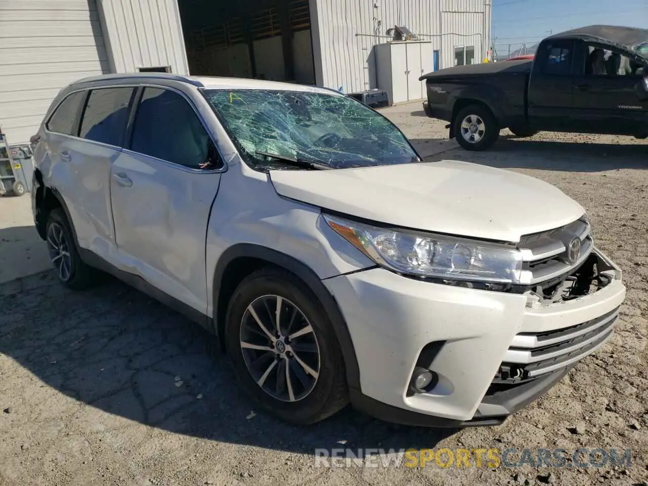 1 fotografías del automóvil dañado 5TDJZRFH5KS606714 TOYOTA HIGHLANDER 2019