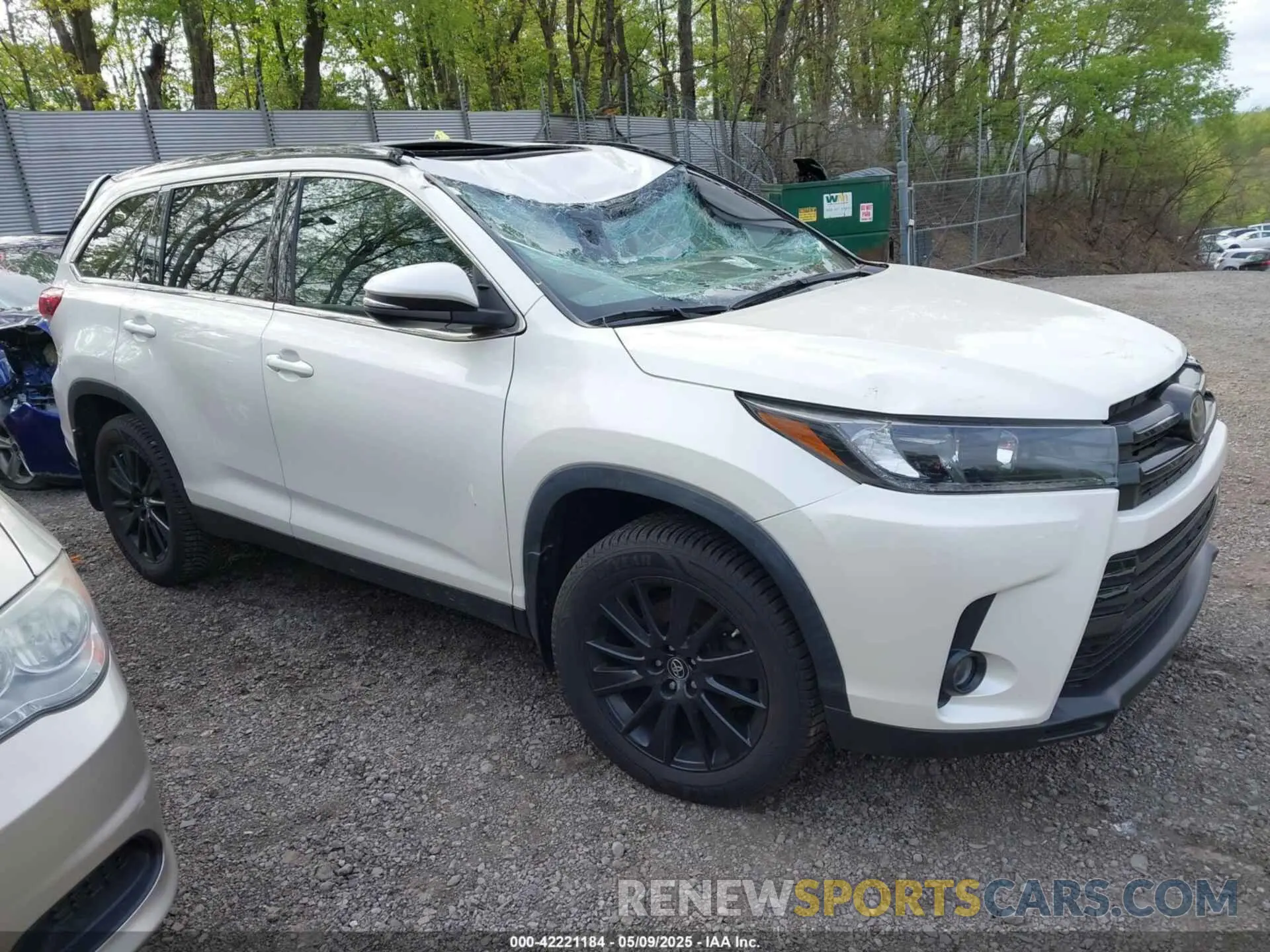 1 fotografías del automóvil dañado 5TDJZRFH5KS616112 TOYOTA HIGHLANDER 2019