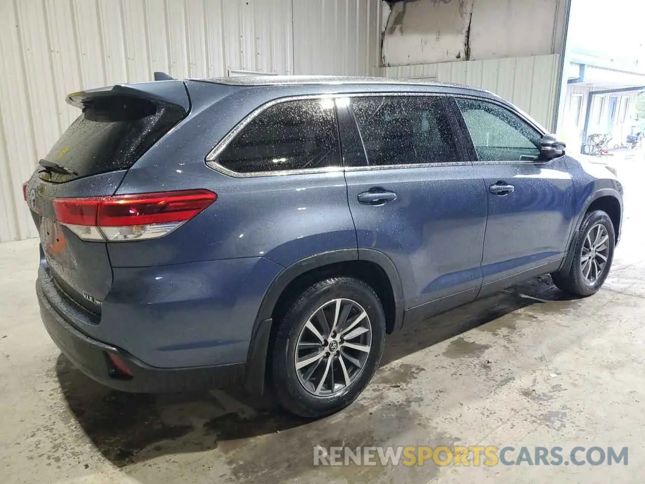 3 fotografías del automóvil dañado 5TDJZRFH5KS714752 TOYOTA HIGHLANDER 2019