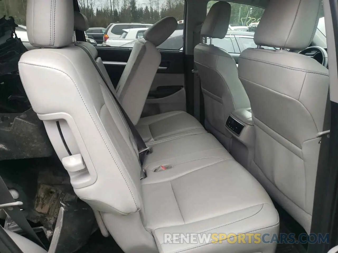 6 fotografías del automóvil dañado 5TDJZRFH6KS565199 TOYOTA HIGHLANDER 2019