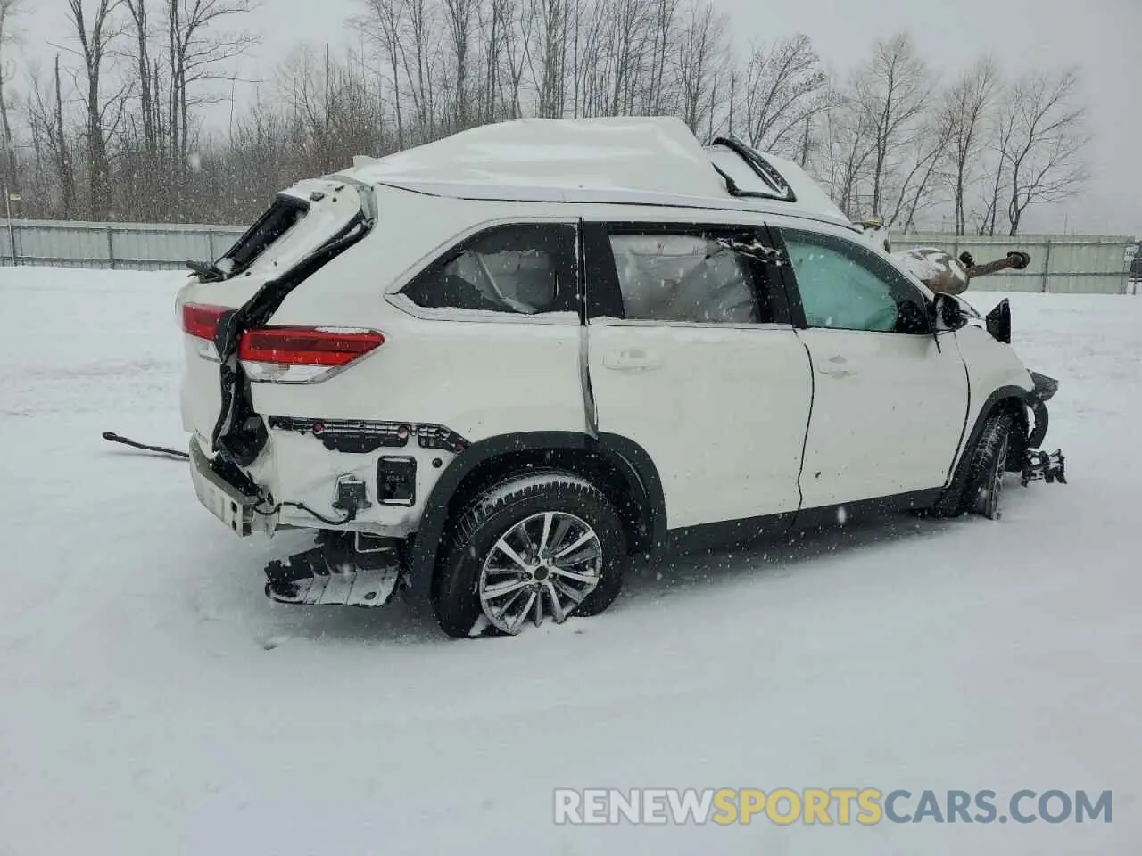 3 fotografías del automóvil dañado 5TDJZRFH6KS590362 TOYOTA HIGHLANDER 2019