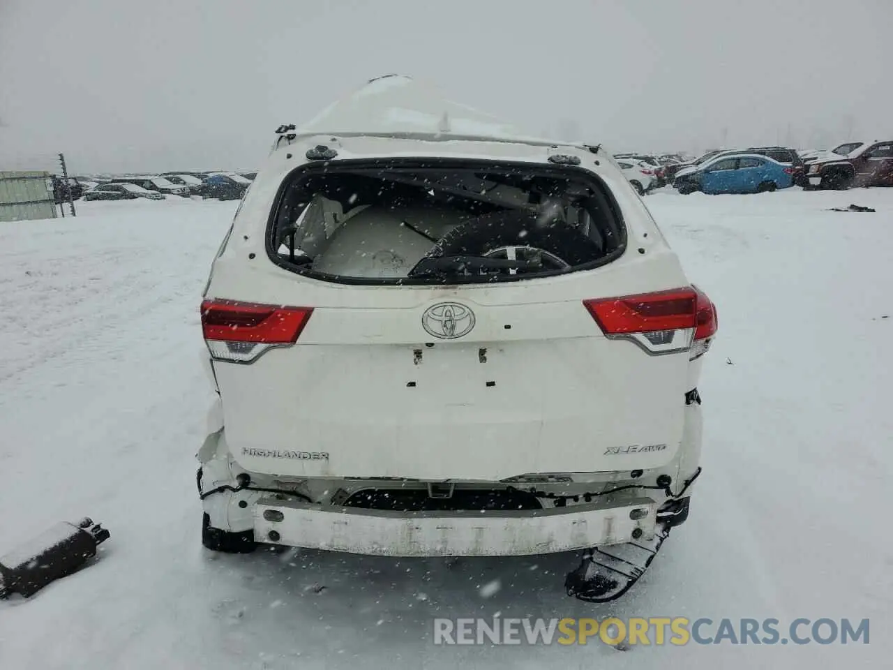 6 fotografías del automóvil dañado 5TDJZRFH6KS590362 TOYOTA HIGHLANDER 2019