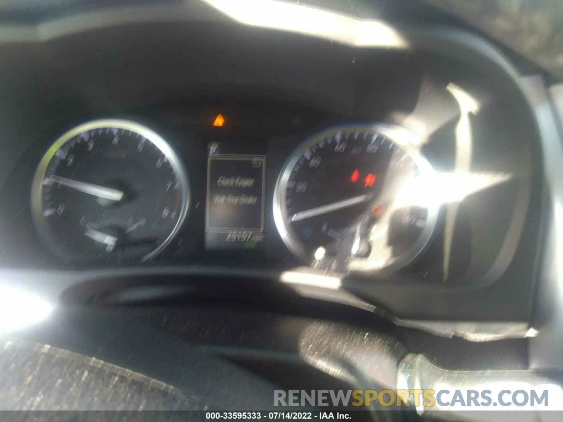 7 fotografías del automóvil dañado 5TDJZRFH6KS590927 TOYOTA HIGHLANDER 2019