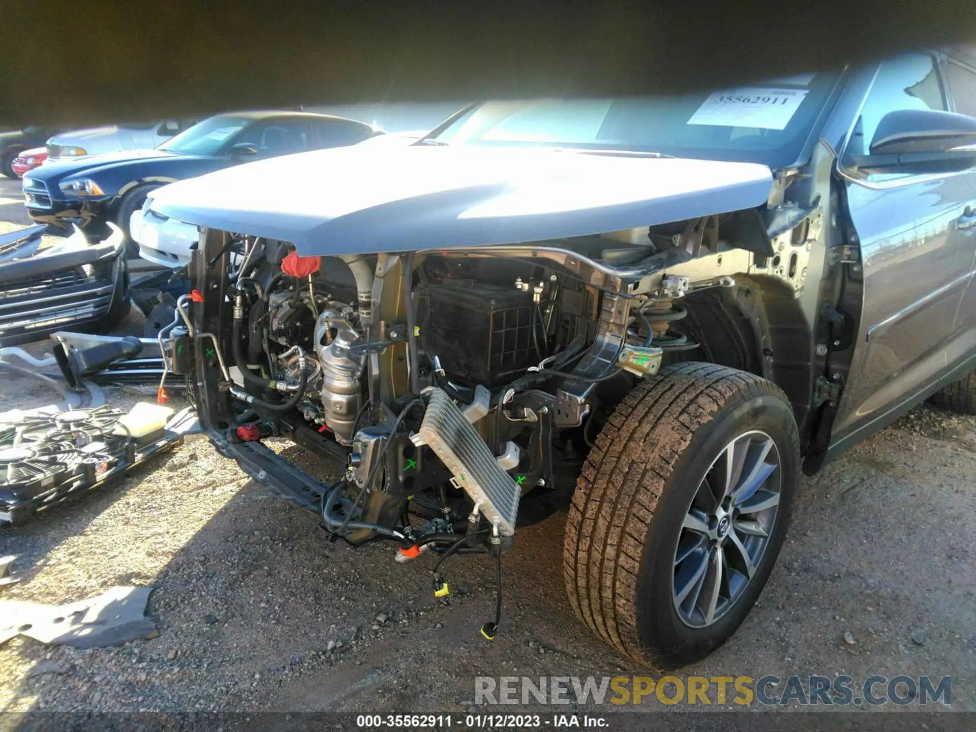 6 fotografías del automóvil dañado 5TDJZRFH7KS581167 TOYOTA HIGHLANDER 2019