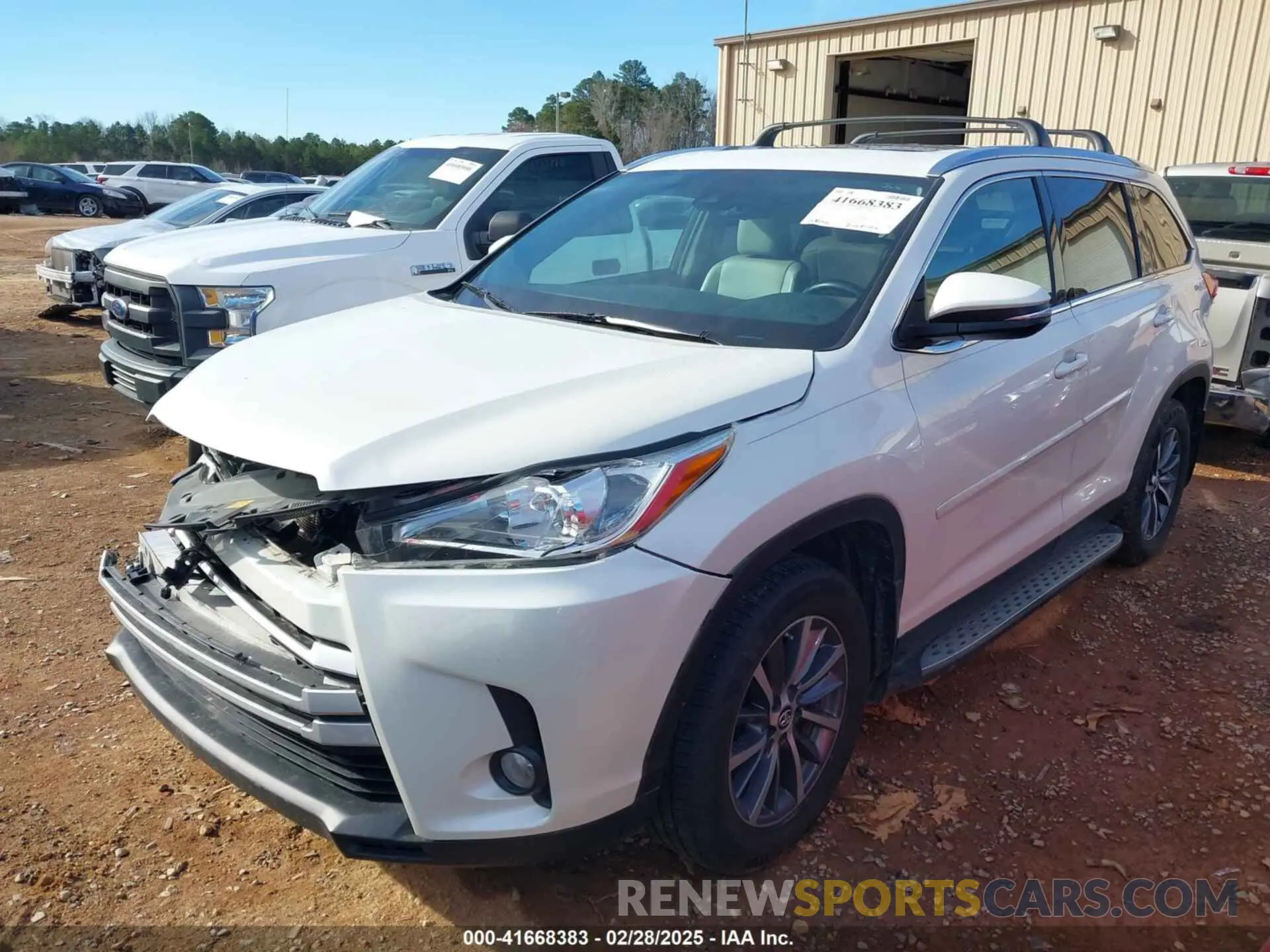 2 fotografías del automóvil dañado 5TDJZRFH7KS588393 TOYOTA HIGHLANDER 2019
