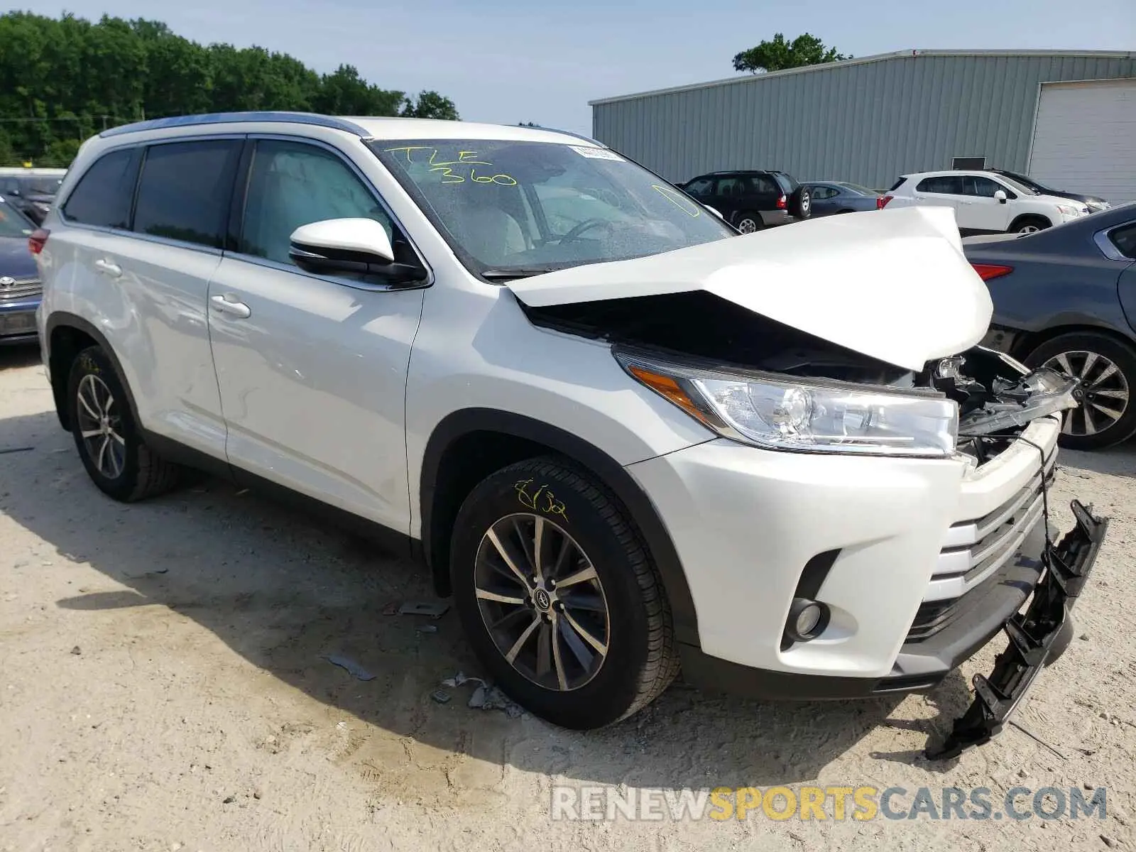 1 fotografías del automóvil dañado 5TDJZRFH7KS614359 TOYOTA HIGHLANDER 2019
