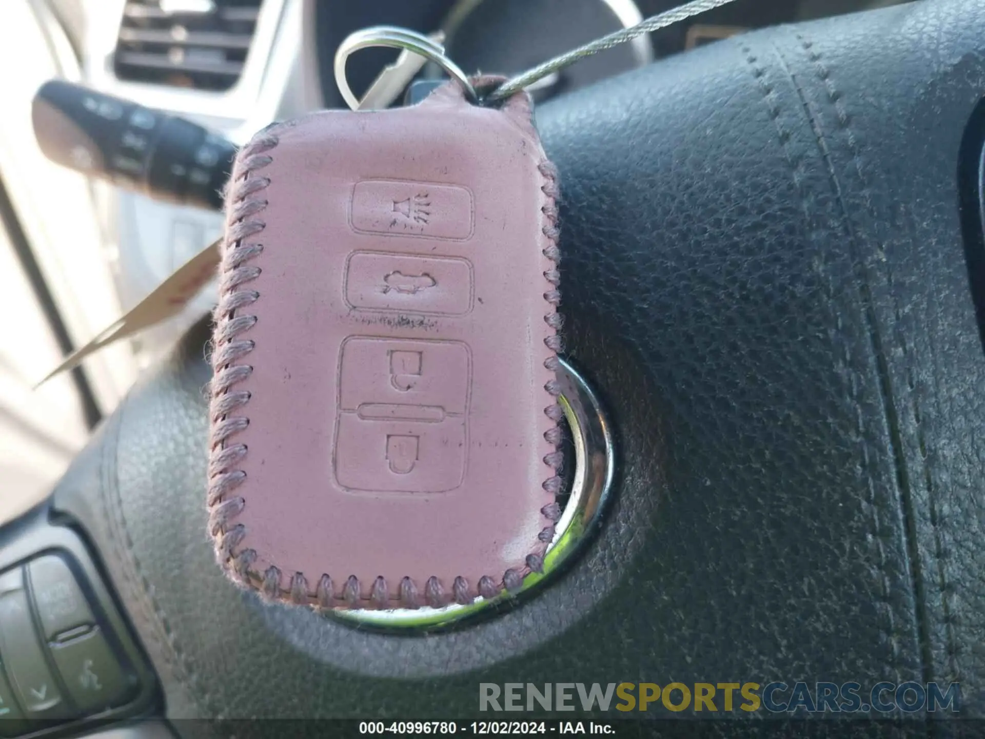 11 fotografías del automóvil dañado 5TDJZRFH7KS629976 TOYOTA HIGHLANDER 2019
