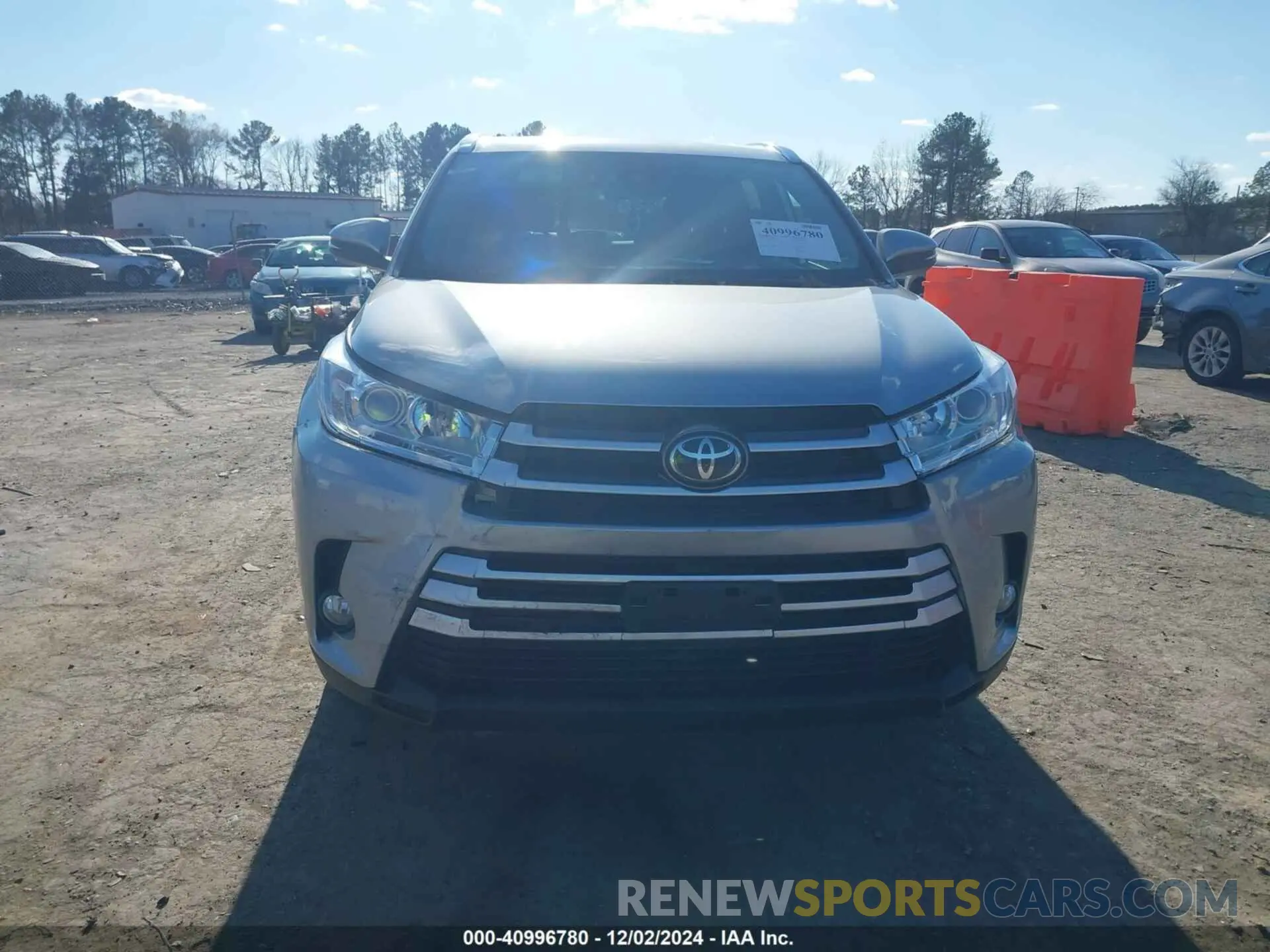 12 fotografías del automóvil dañado 5TDJZRFH7KS629976 TOYOTA HIGHLANDER 2019