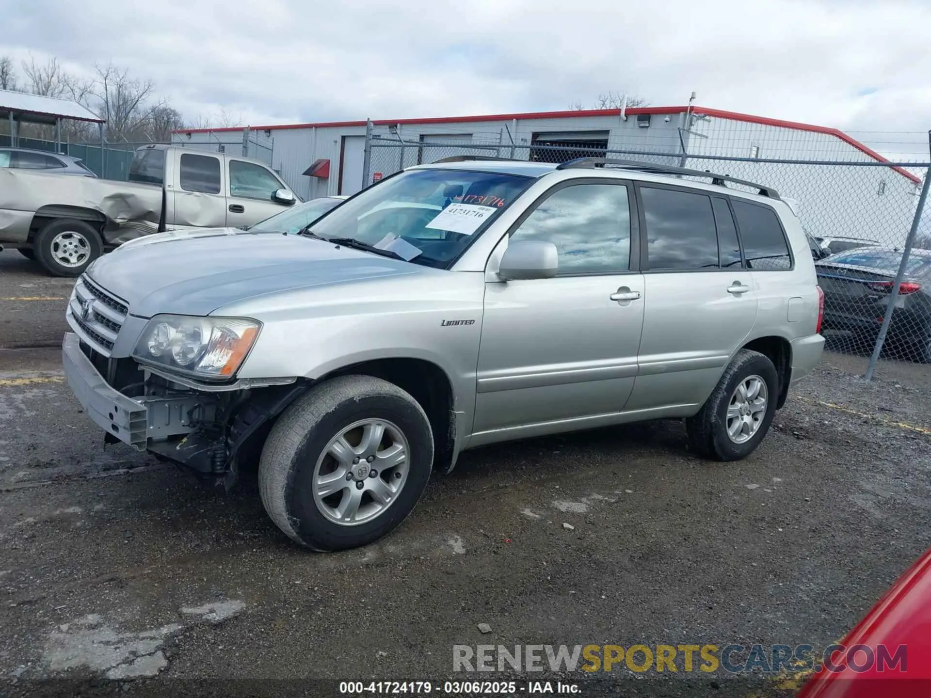 14 fotografías del automóvil dañado 5TDJZRFH7KS952229 TOYOTA HIGHLANDER 2019