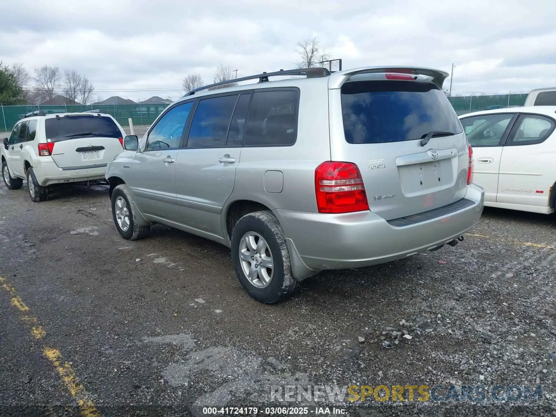 3 fotografías del automóvil dañado 5TDJZRFH7KS952229 TOYOTA HIGHLANDER 2019