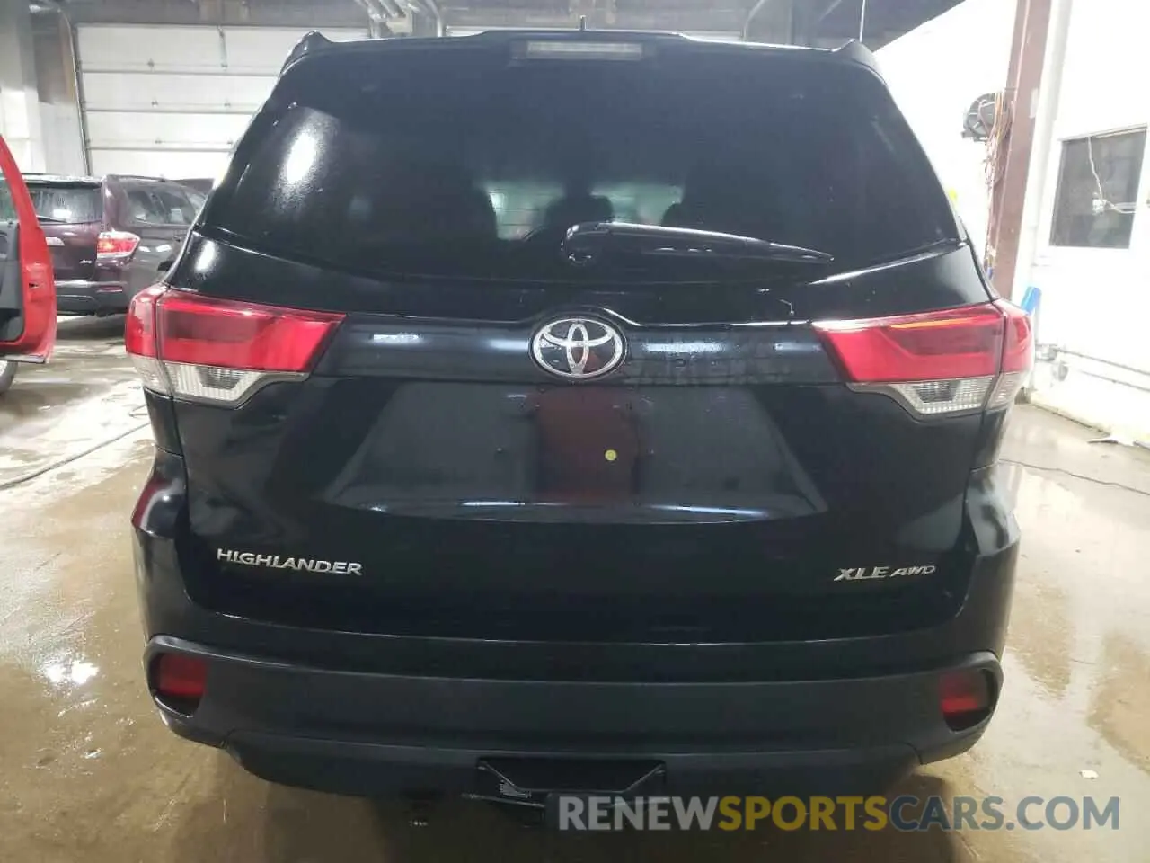 6 fotografías del automóvil dañado 5TDJZRFH8KS570419 TOYOTA HIGHLANDER 2019
