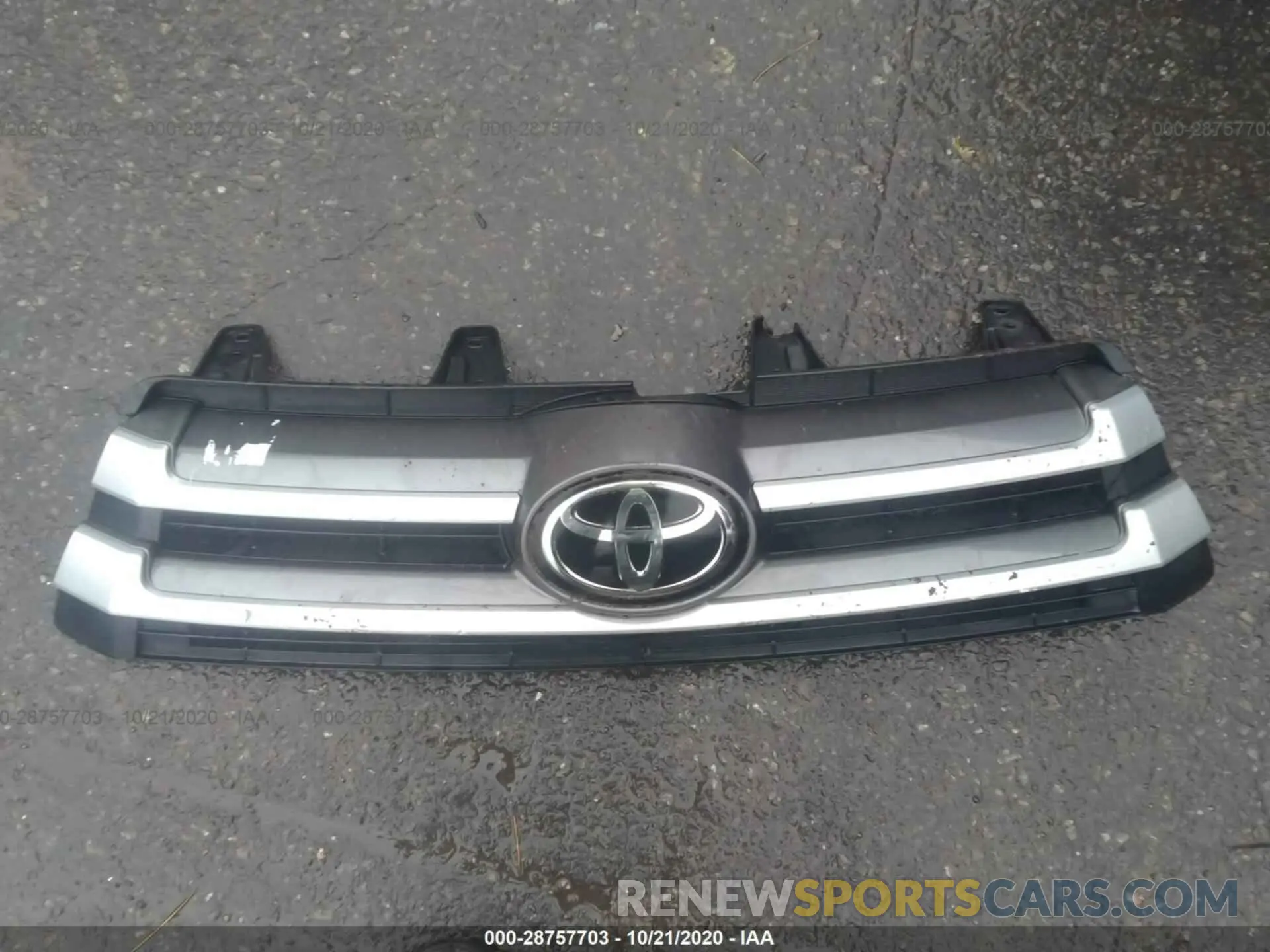 12 fotografías del automóvil dañado 5TDJZRFH8KS578066 TOYOTA HIGHLANDER 2019